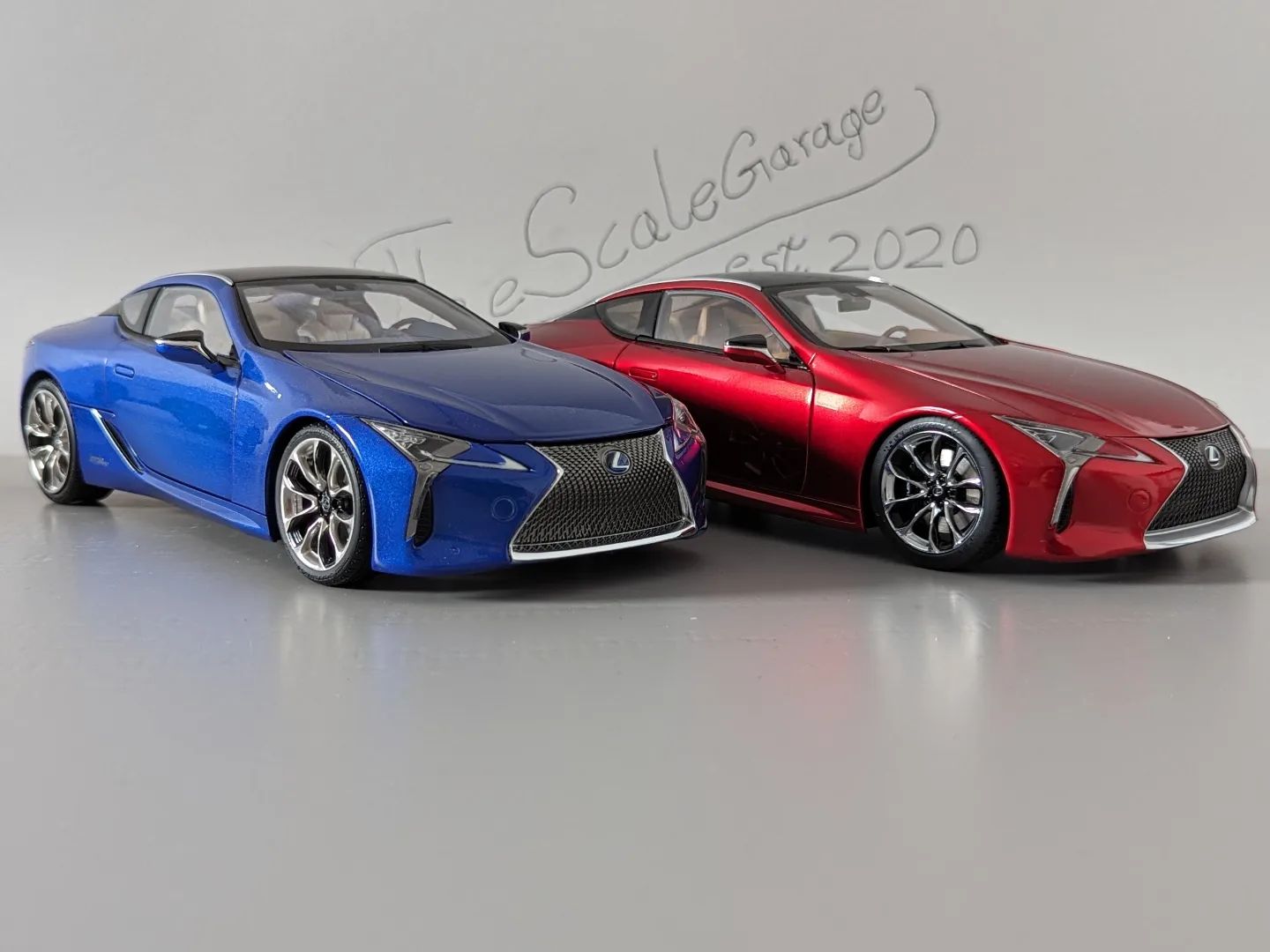 1/43 レクサス LC500ミニカー \