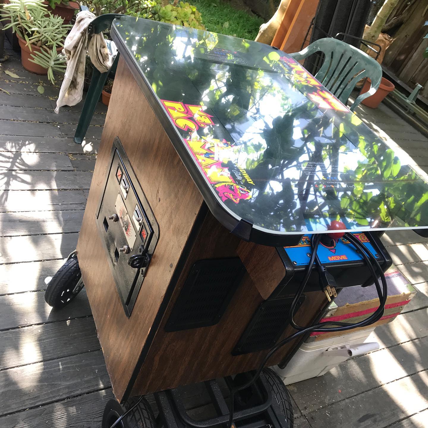 This Ms. Pacman hasn’t been so clean... - Small Change Arcade