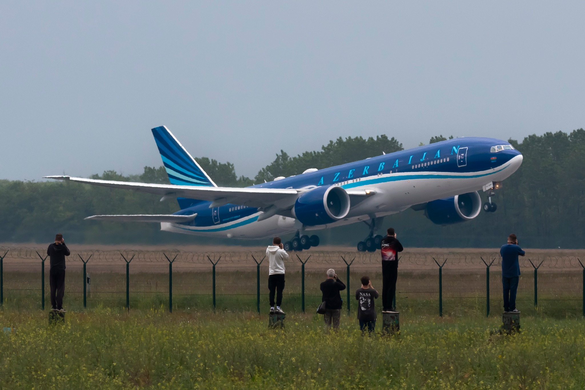 Azerbaijan Airlines Airbus A340-600 🇦🇿✈️
