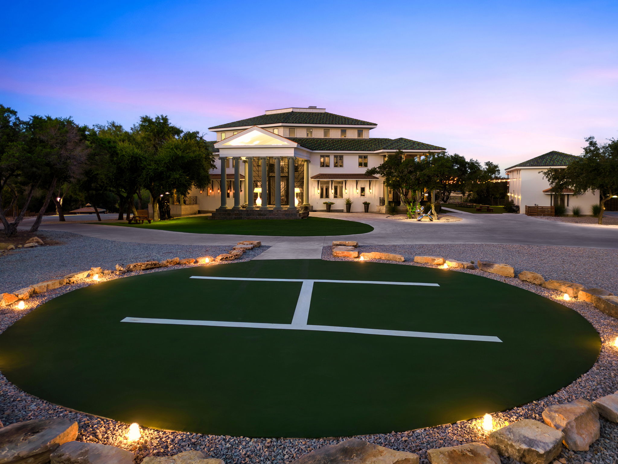 Pure Luxury Vacation Rentals | Austin TX