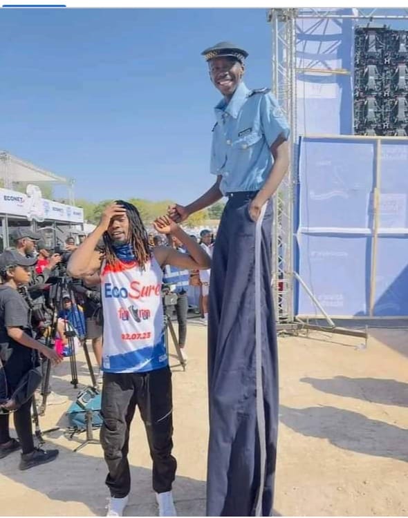 ndubuisi-dan-the-tallest-man-in-kenya-found-in-dar