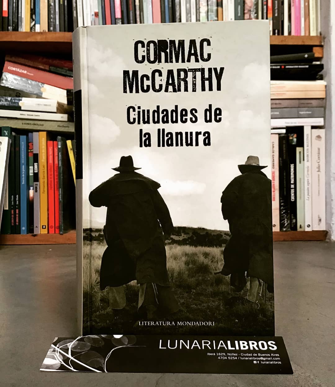 Lunaria Libros - “La verdad es lo que ocurrió y no lo que sale de la ...