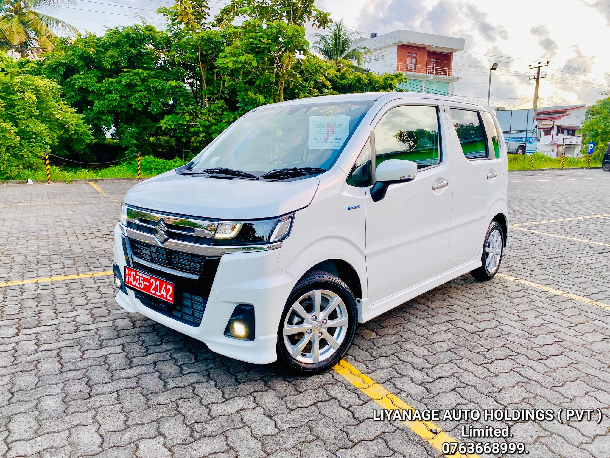 Suzuki Wagon R Custom Z Hybrid ZX 2024/2025 for sale in Sri Lanka