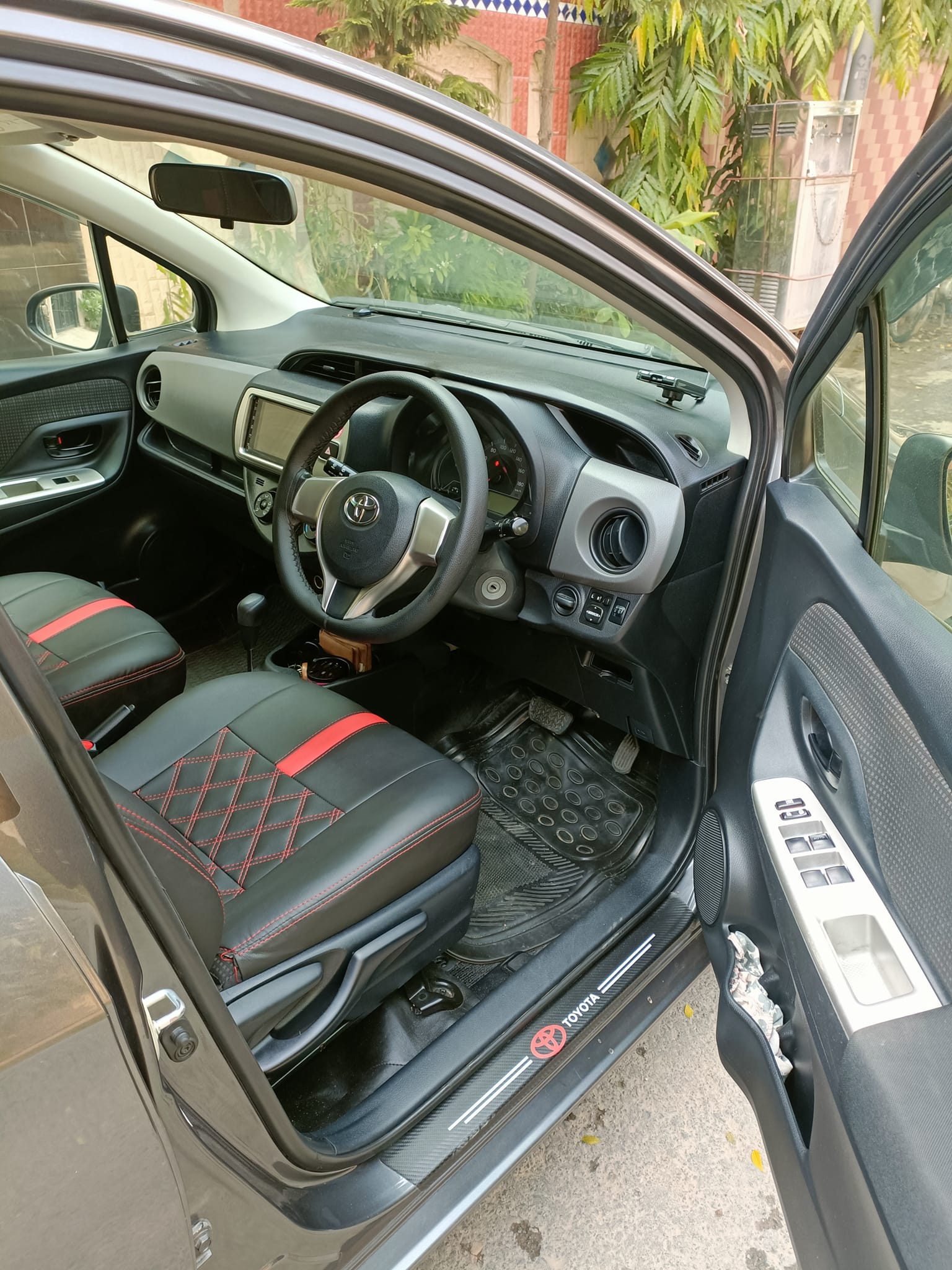 Umar Rent A Car | Lahore