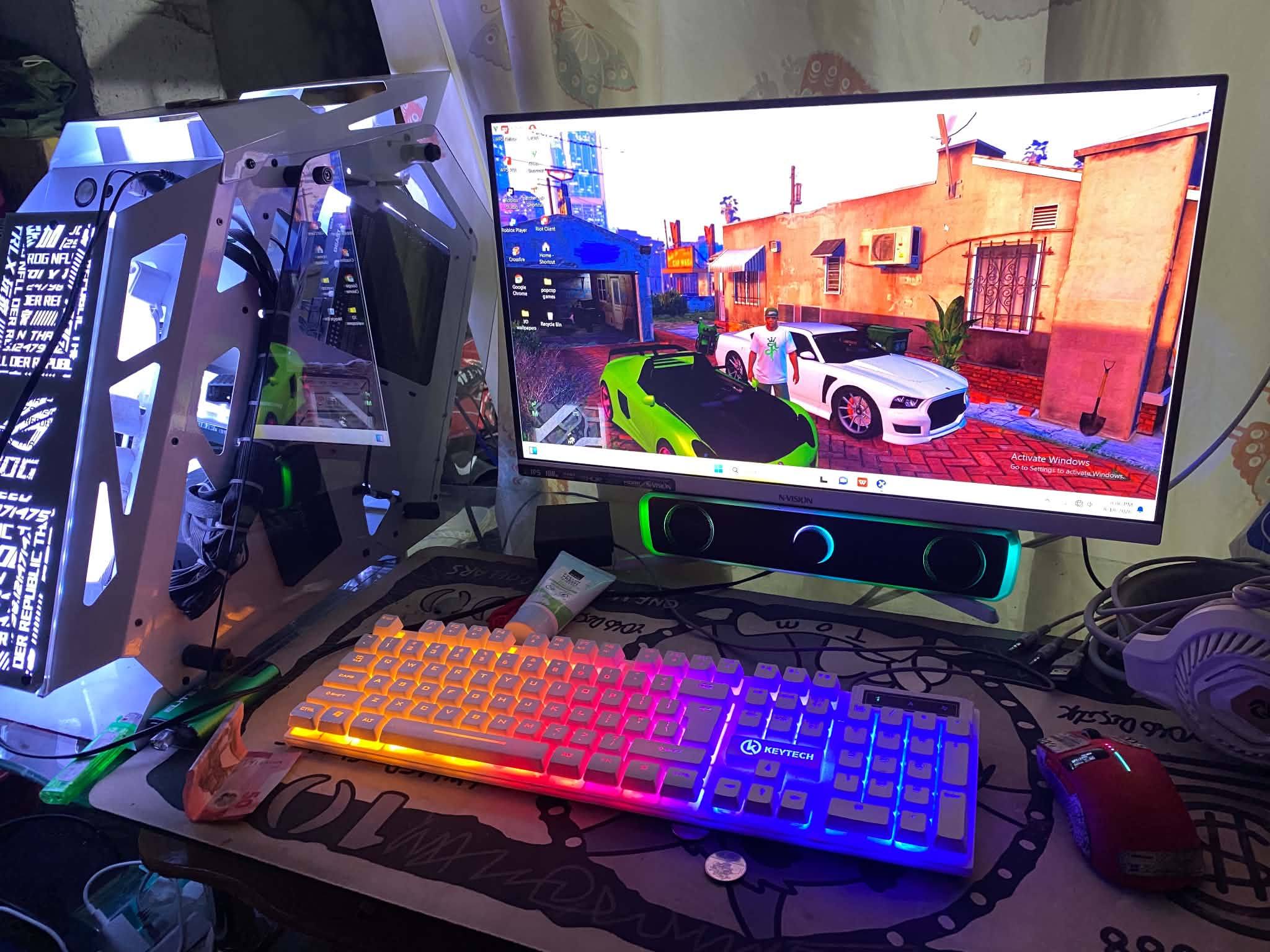 16k ‎AMD Ryzen 5 3400G with radeon vega graphics ‎16gb ram