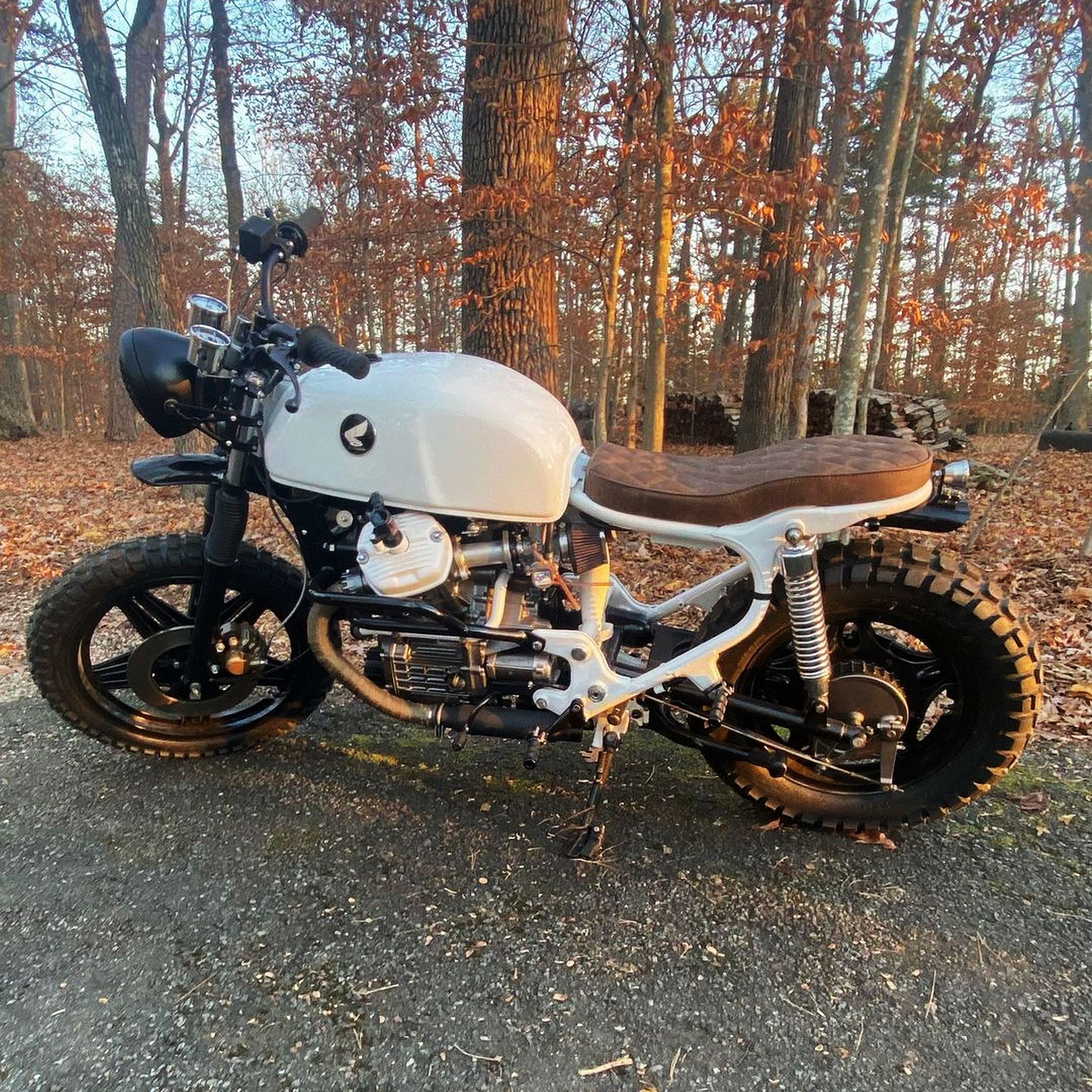 Cafe - 7th Fat Scrambler TW225 ? by @yamashitaengineering 