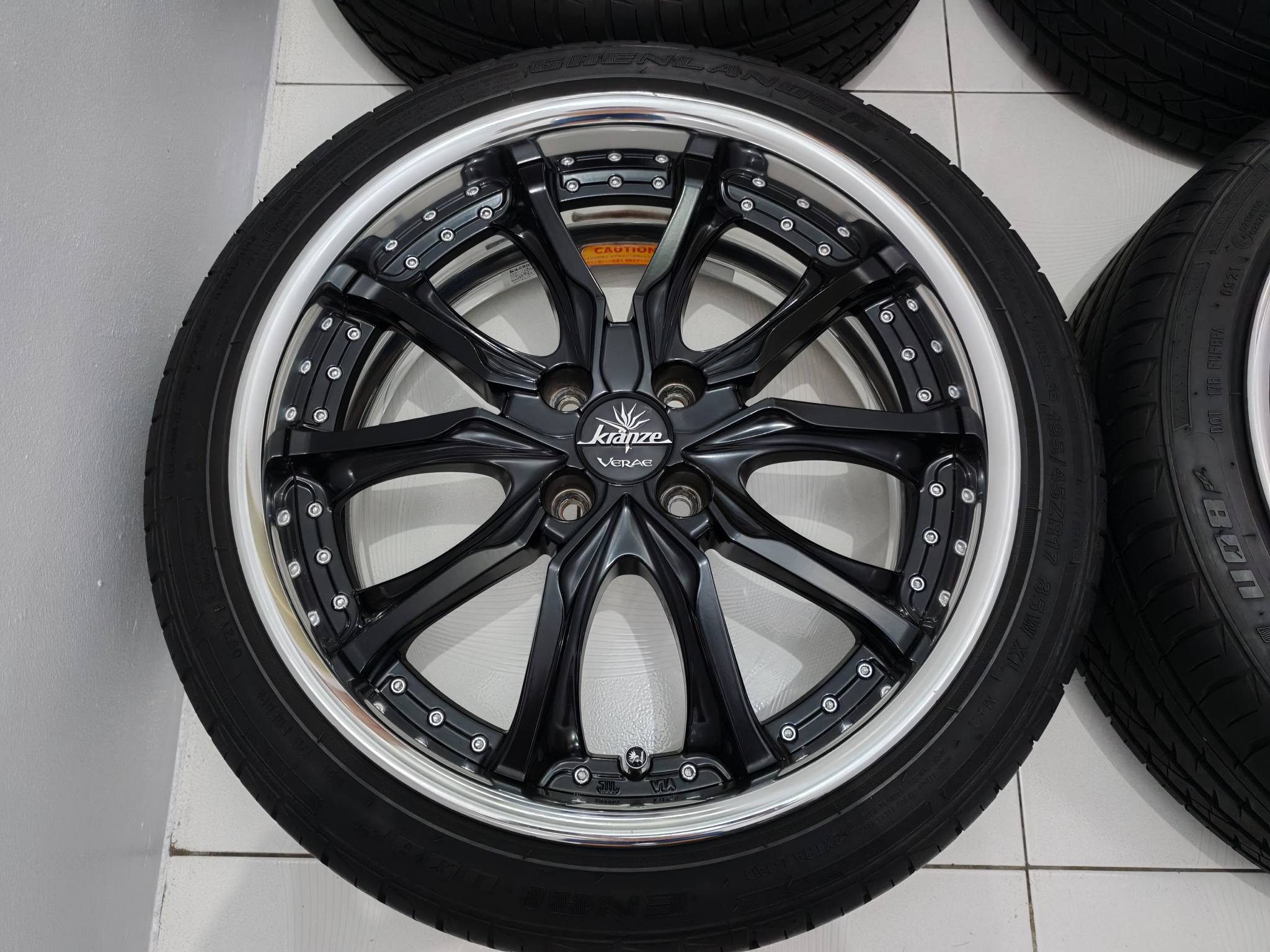 🇯🇵WEDS KRANZE VERAE🇯🇵 17X7.5JJ+32 PCD 100X4H MATT BLACK SPOKE