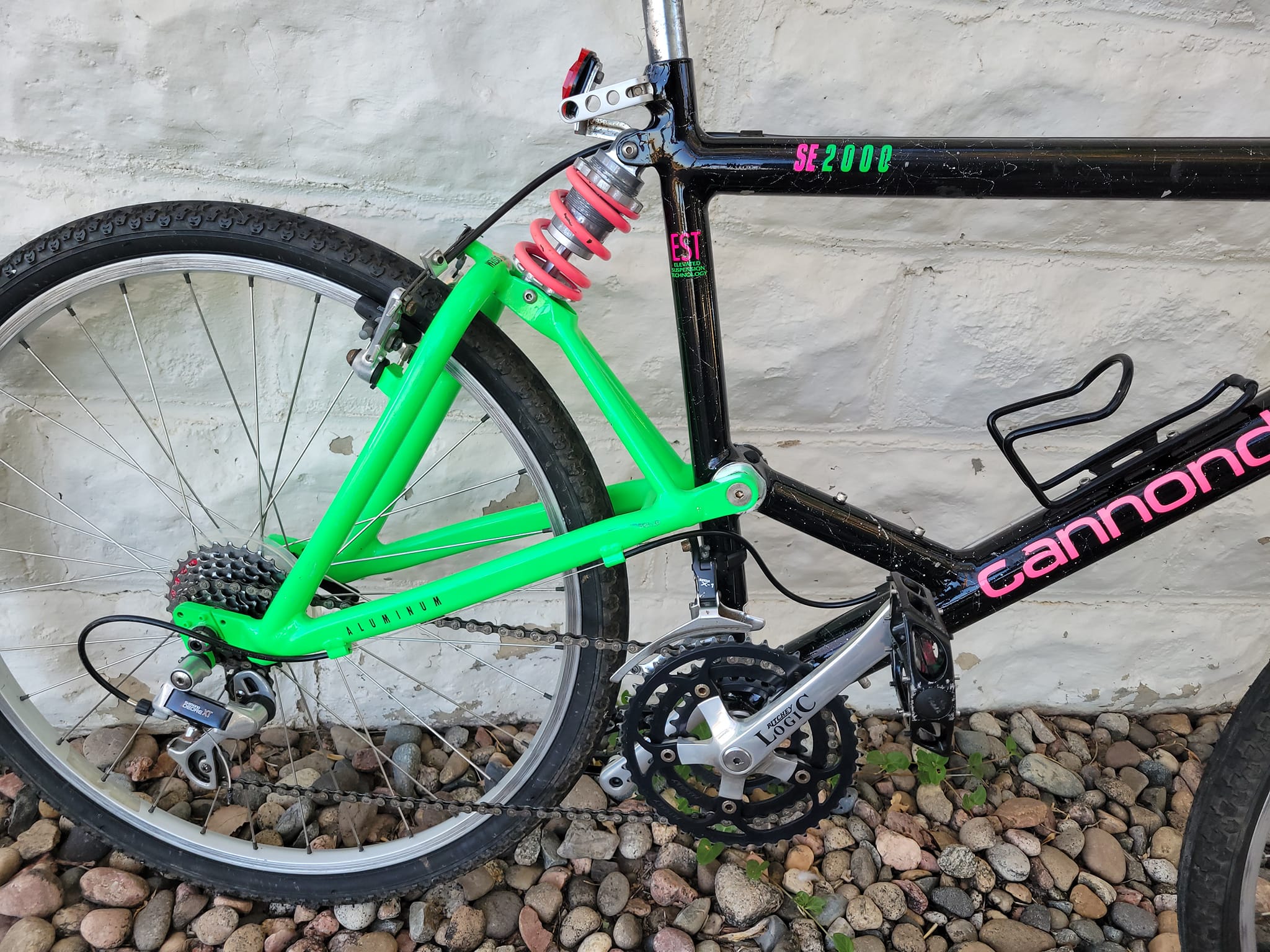 Restoring a 1992 dream mountain bike to its original condition