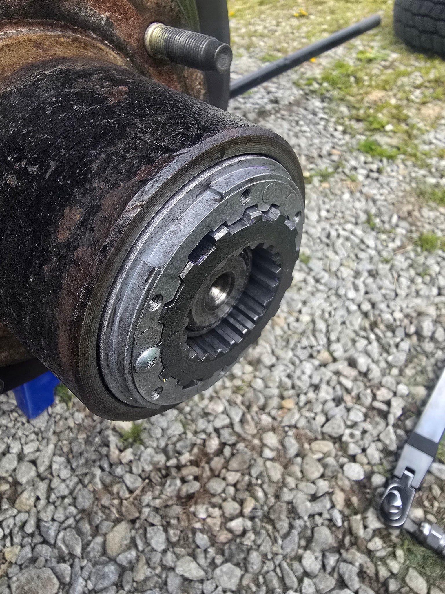 Warn 38826 installation issues with Dana 50