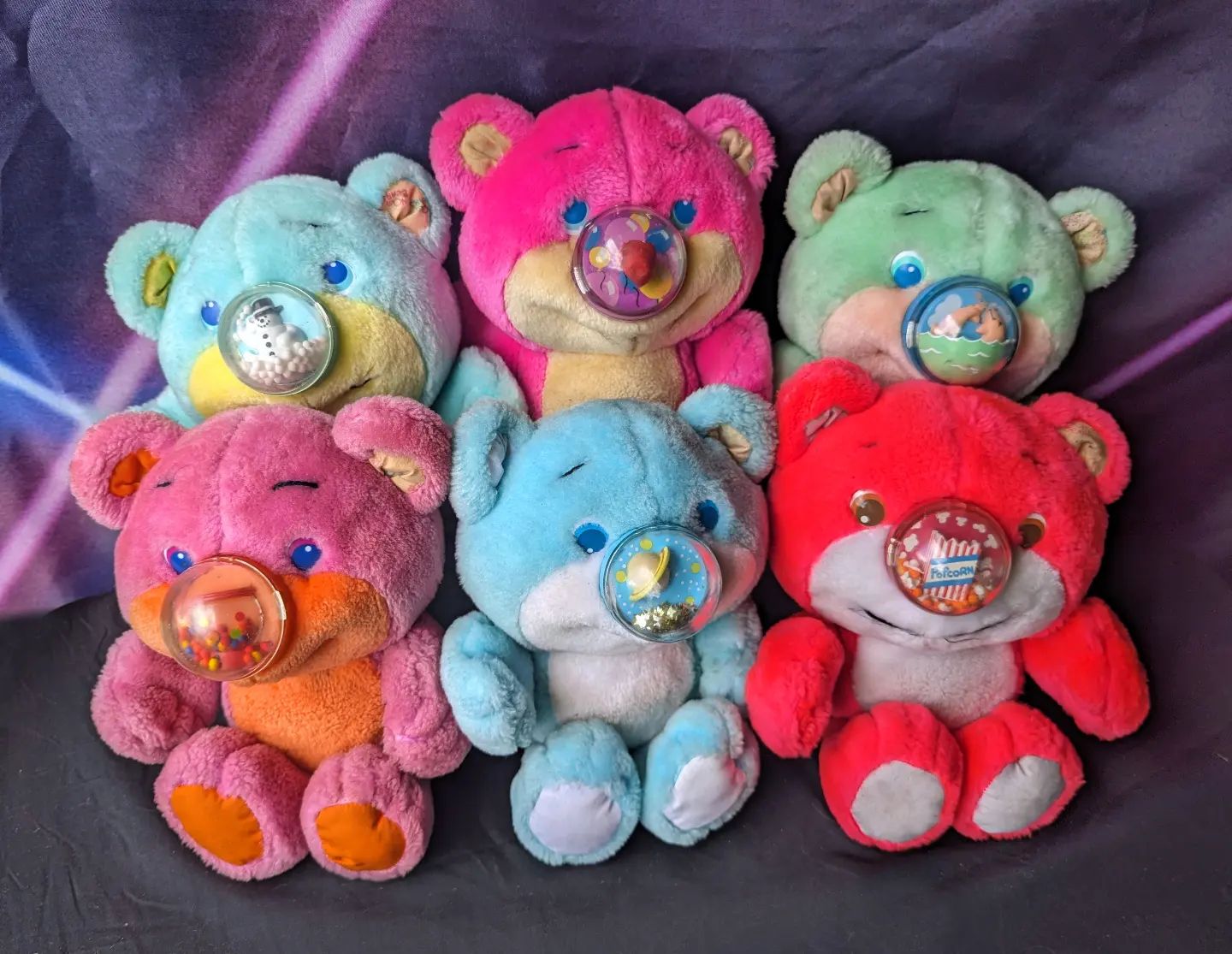 Nosy bears vs shakers with water globe noses