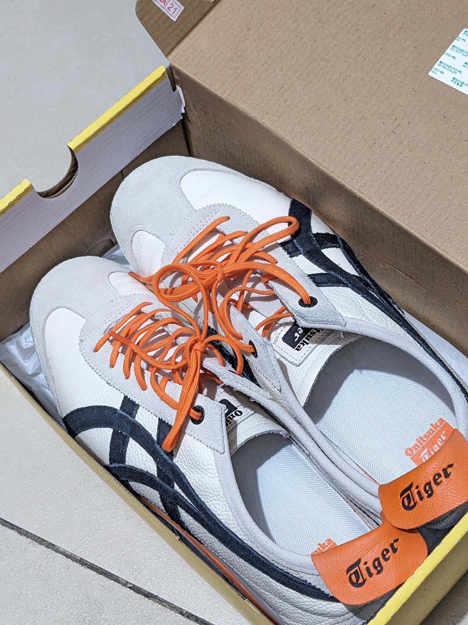 Onitsuka Tiger Mexico 66 SD for sale