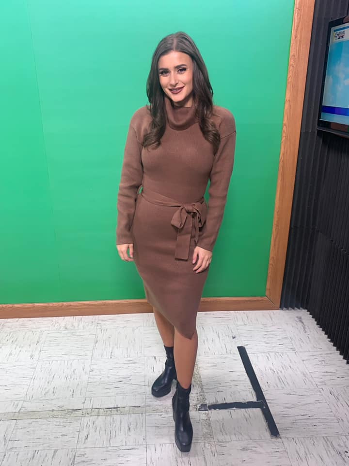 current air layered sweater dress Finally some cool enough weather for a dress! 🧶 Clothing
