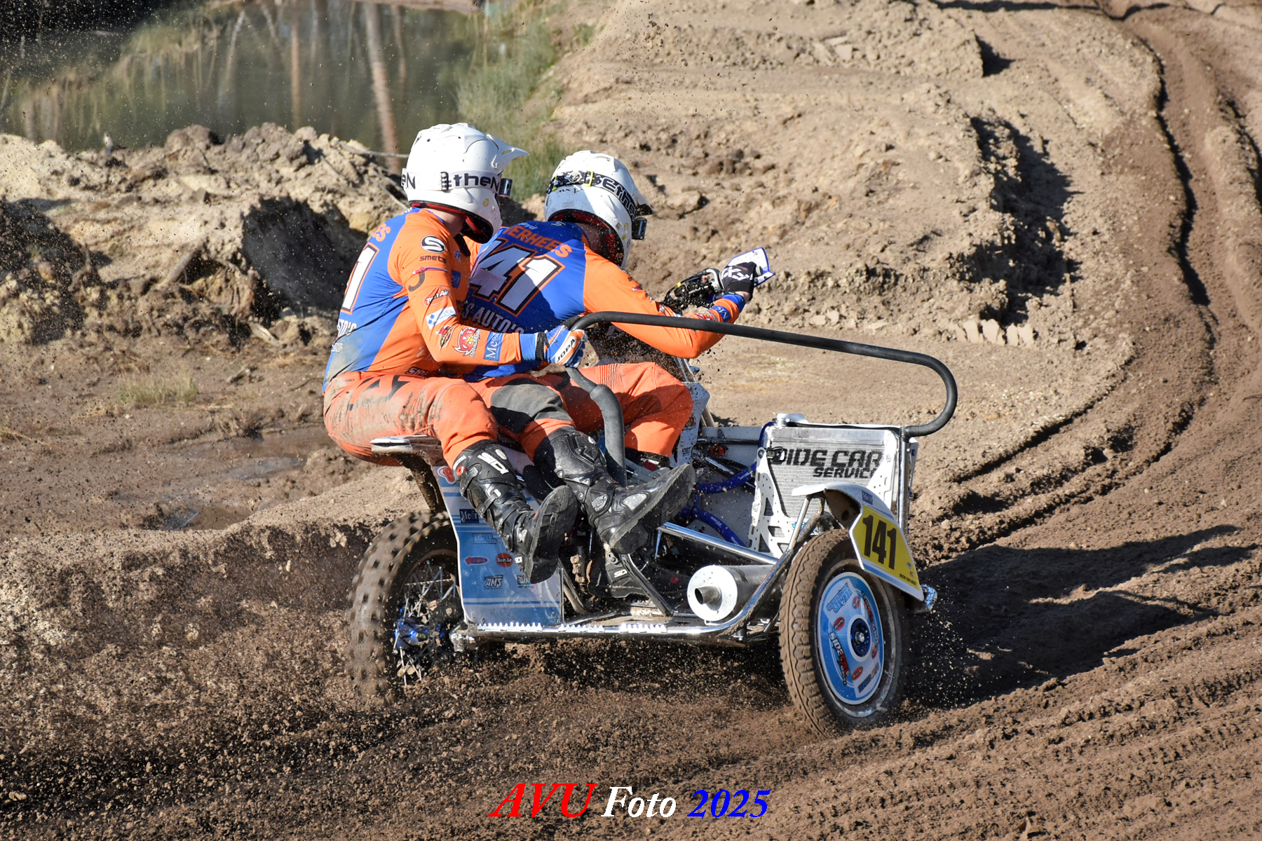 Sidecar team Verhees added a new... - Sidecar team Verhees
