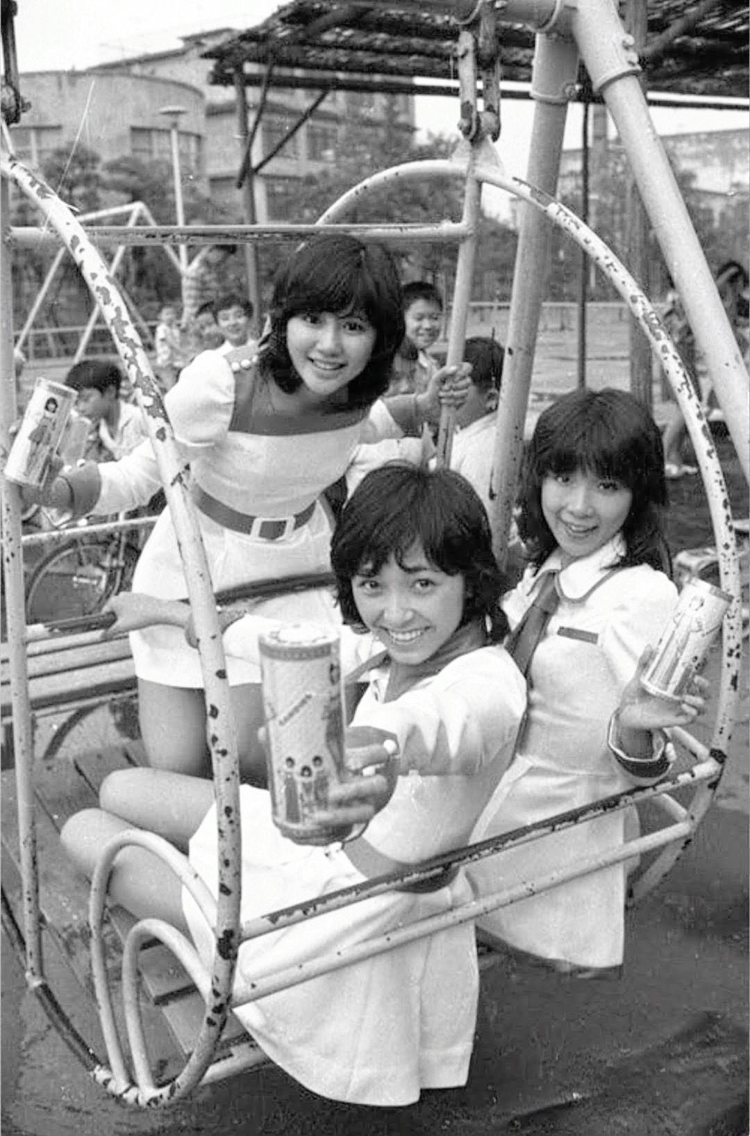 1975年6〜9月に放送されたドラマ『#あこがれ共同隊』。新御三家のうち