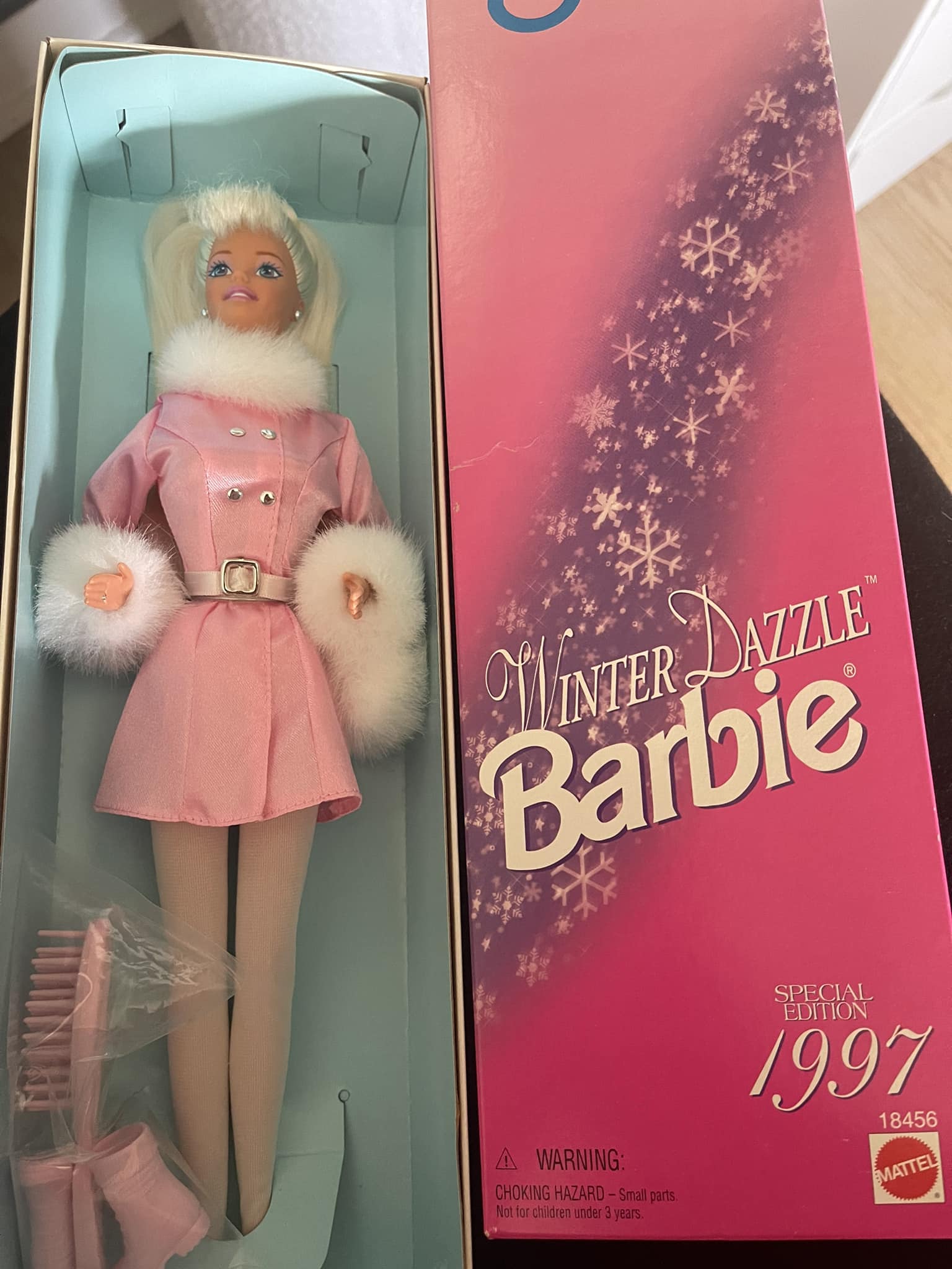 Meet the latest addition to my collection. Namie Amuro 1970 Vidal