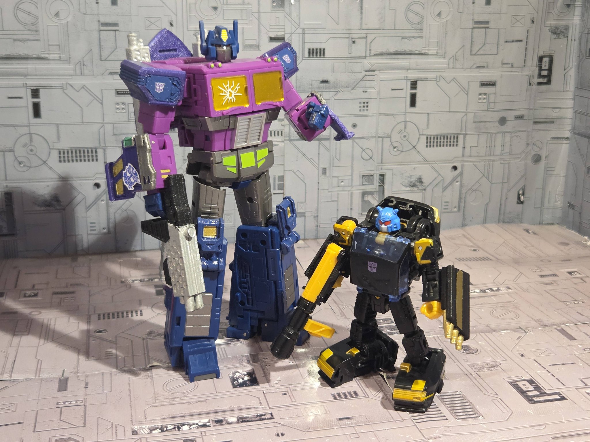 Custom Transformers SG Goldbug Figure from Legacy United Hotshot Mold