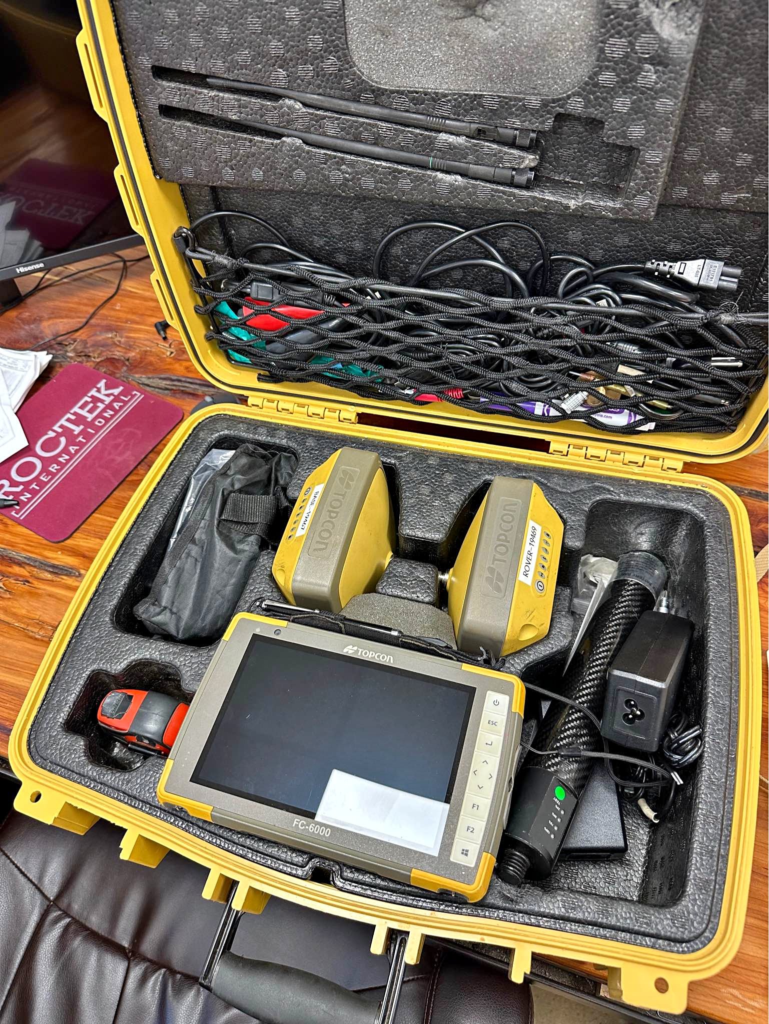 2024 Top Con hyper VR/V 915 + base & rover - Levels - East Newnan ...