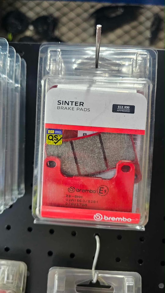 Which one is better for my ZX4RR? These are my only choices