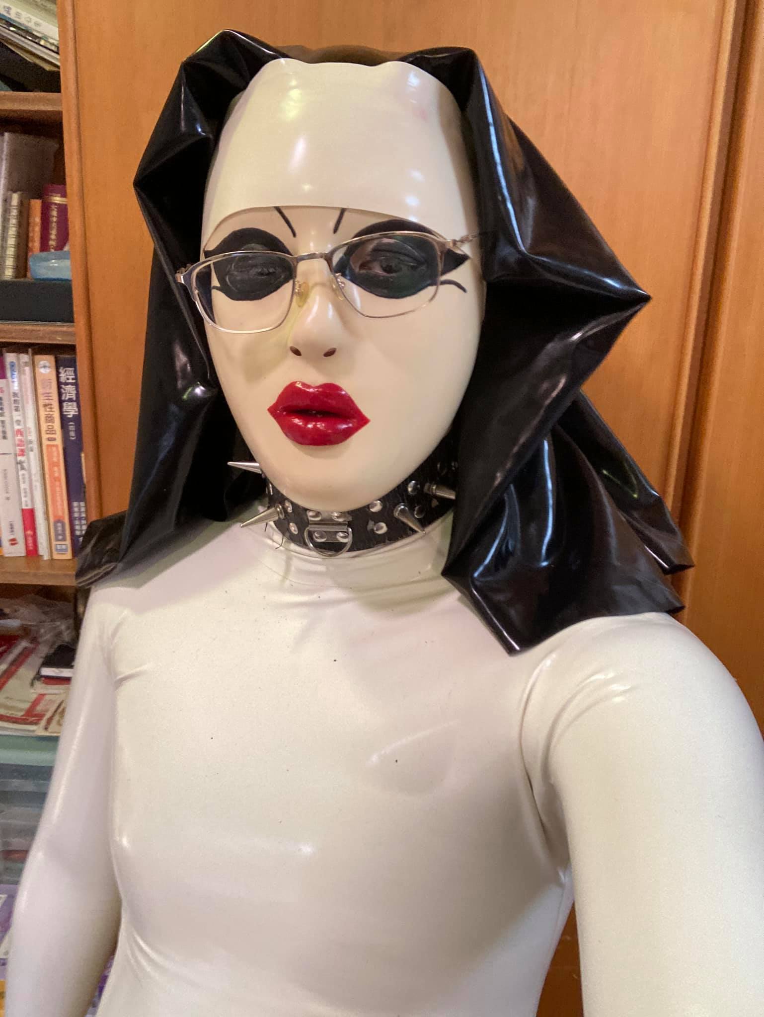Mpicsmedia mask with pure... - Lena