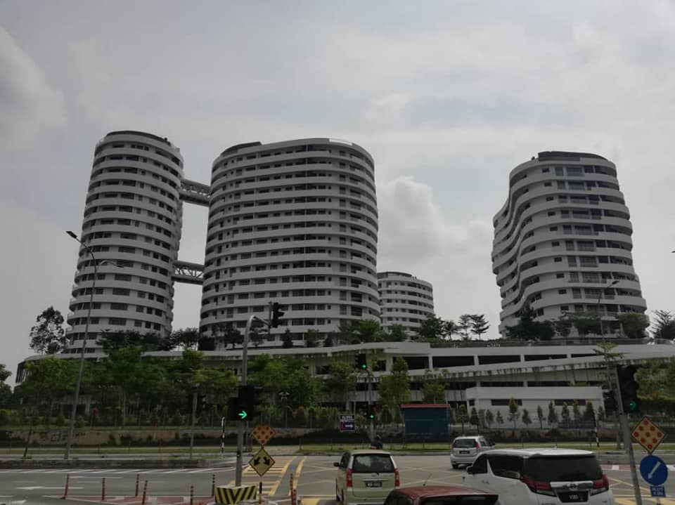 Unit No A 6 3a Residensi Lot 8 Jalan Puchong South 1 Bandar Puchong South 47100 Puchong Selangor Residensi Lot 8 3 1 2196sf Auction Price Rm972k Market Value Rm1 2 Mil Auction Date 8th Aug