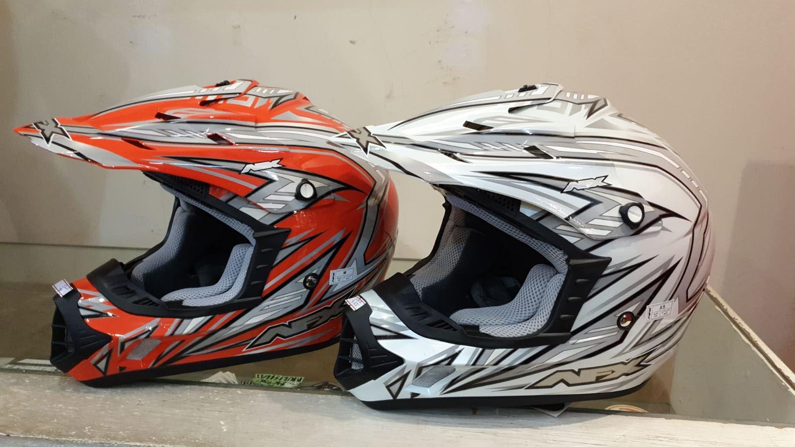 bell helmet black friday Powersports Custom 500 Apex Gloss Flake Medium : Automotive a moisture Tactical Backpack Patagonia Black Hole Waterproof Color:Koi Orange/Blue Venture