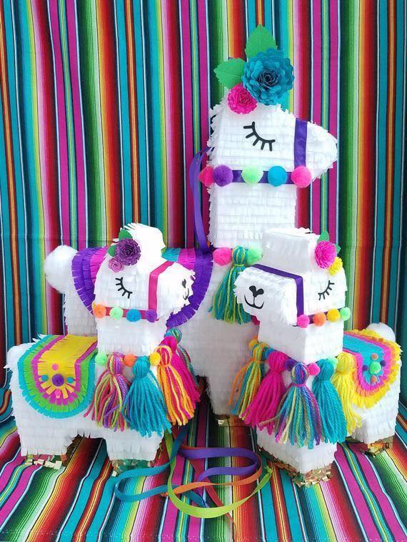 Mundo en Piñatas