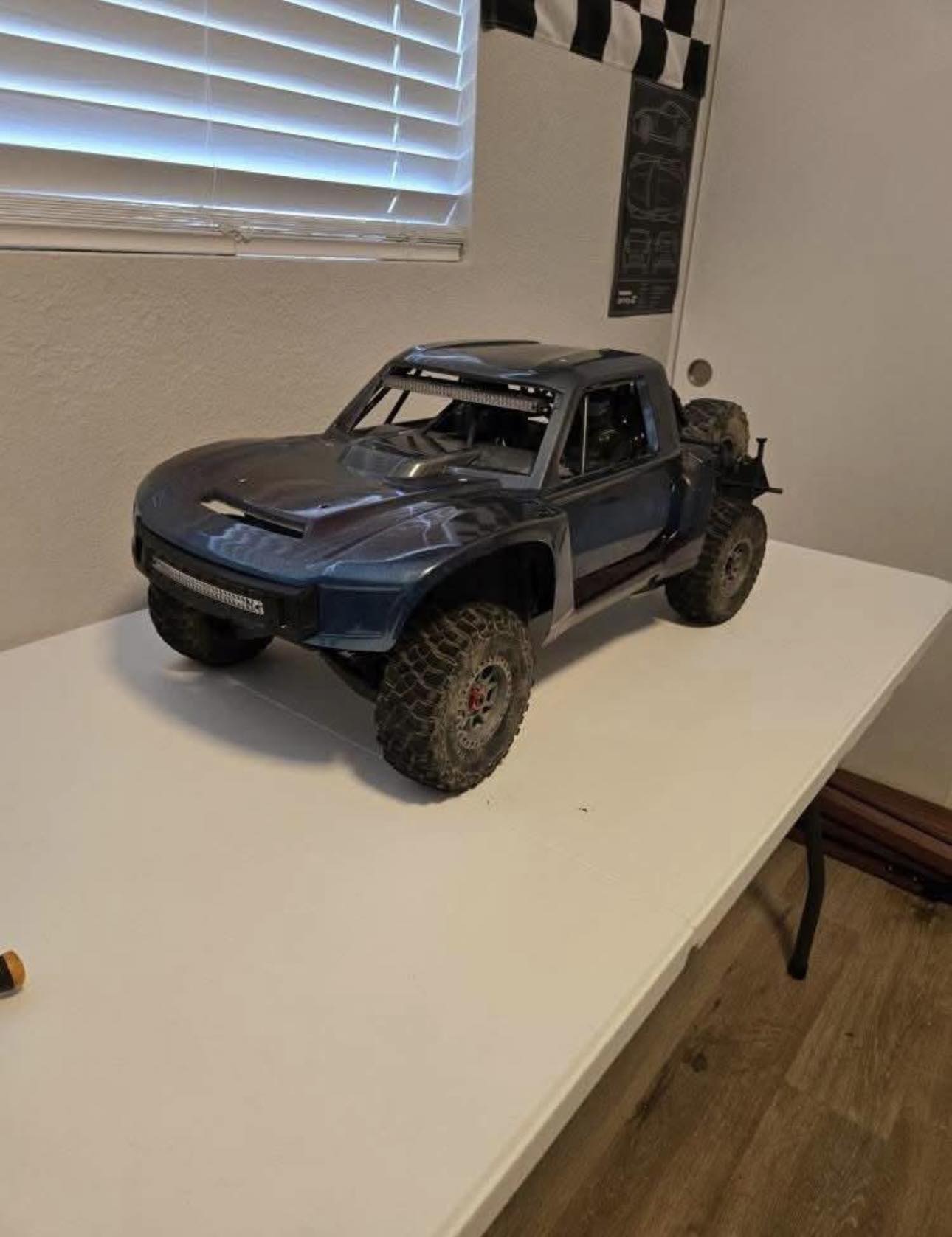 Kit De Fixation Pour Amortisseur Arrière LOSI 1:6 Super Baja Rey - Pièce Neuve