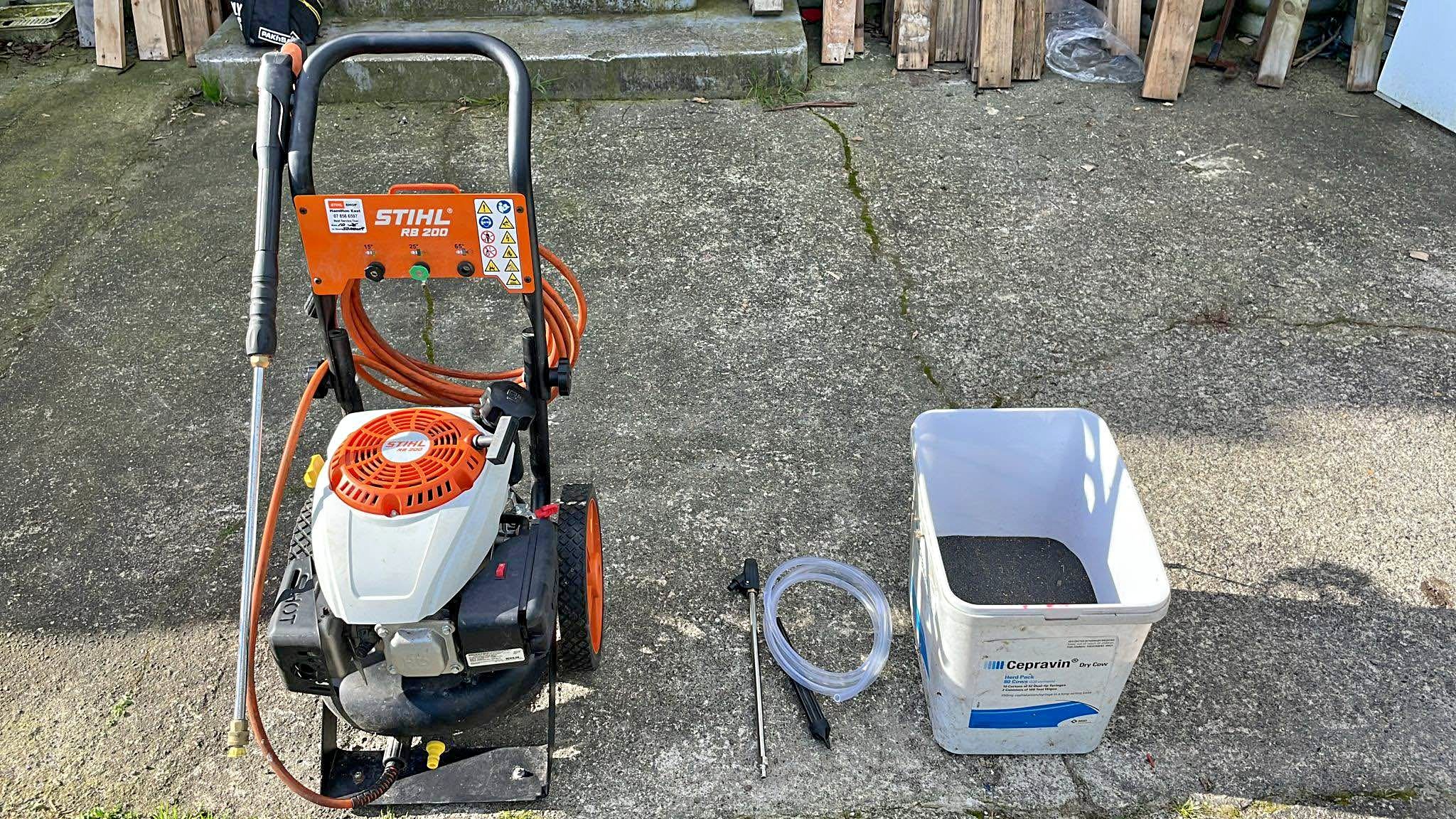 Hay Bob - Garden Tools & Equipment - Palmerston North, New Zealand ...