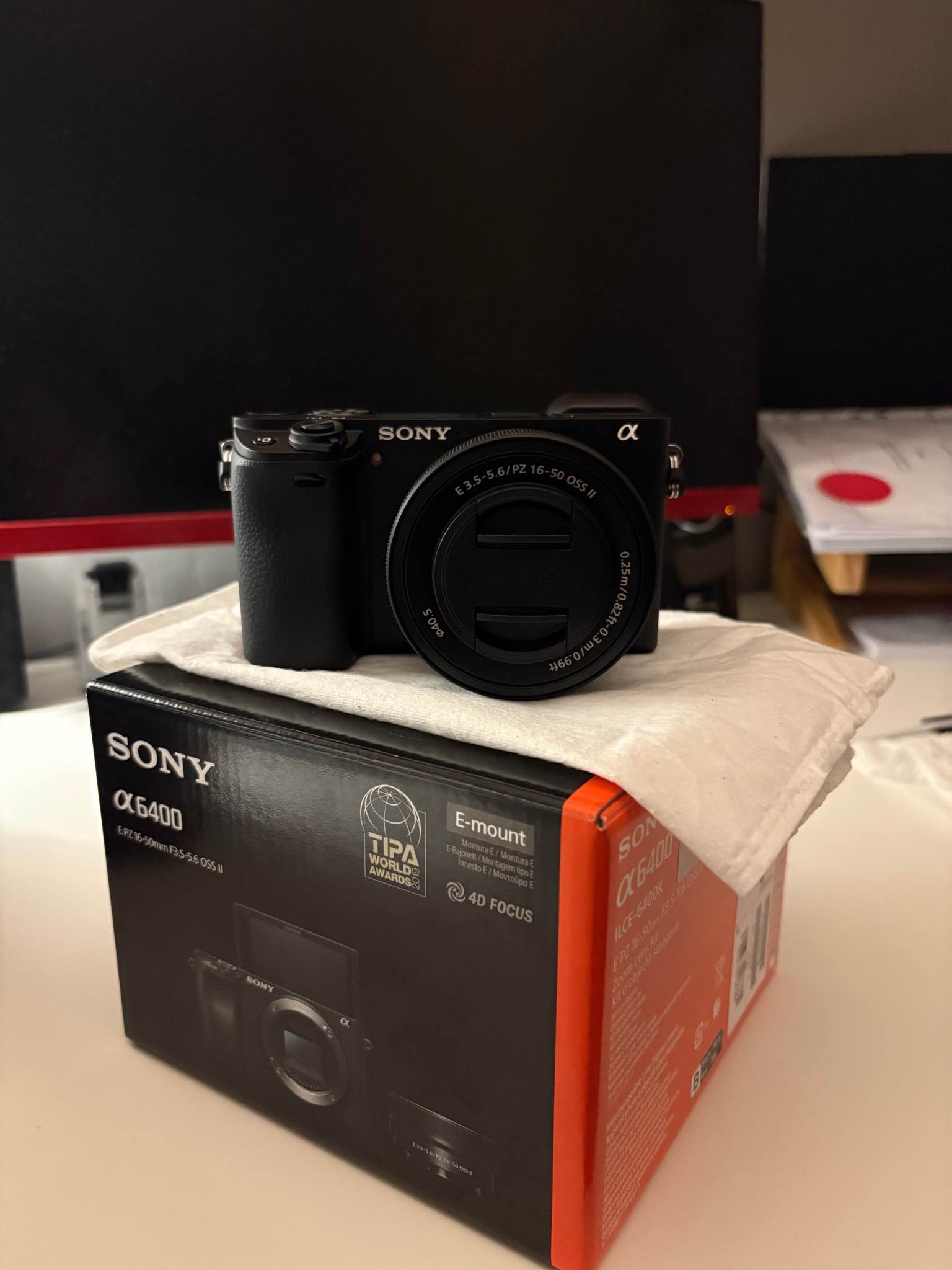 SONY α6400 ボディのみ INTERNATIONAL 2025 SONY α6400 ダブルズーム 