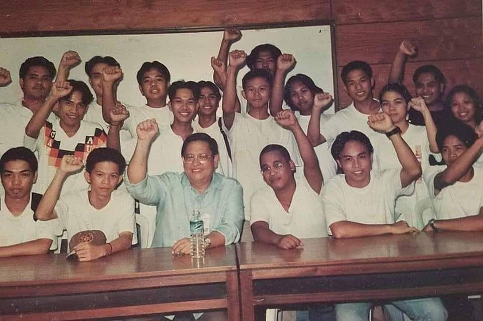 Aksyon - #ThrowbackThursday kasama sina Aksyon founder Raul Roco at ang ...