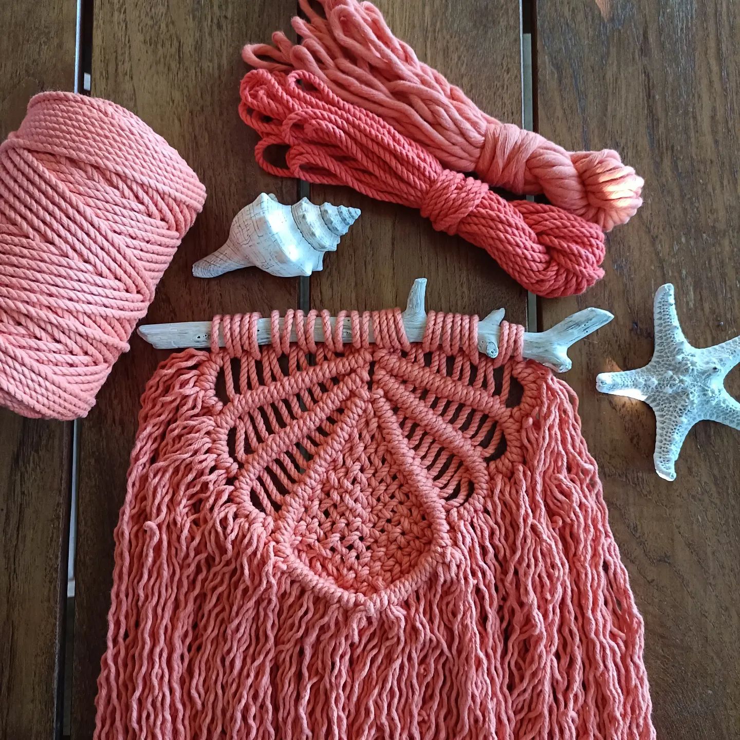Knots & Tangles - 🐚 Shell Macrame 🐚 Here is a shell... | Facebook