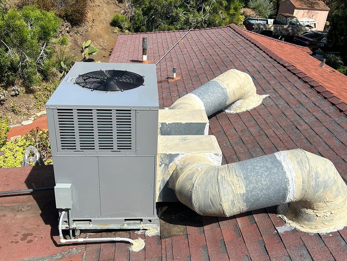 🔥🔧 Looking for a reliable heat pump... - ASP Engineering Inc | Facebook