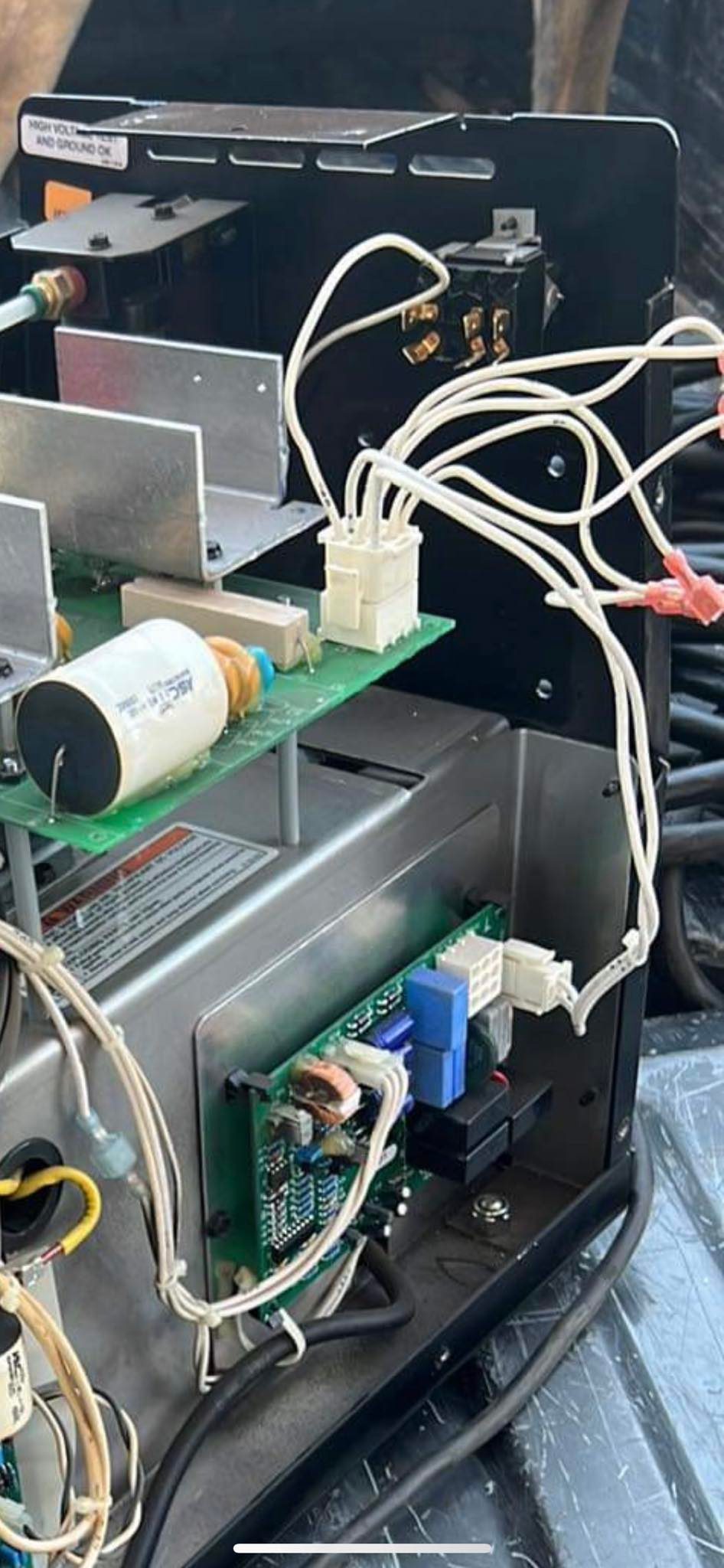 Miller Spectrum 2050 power button connection issue