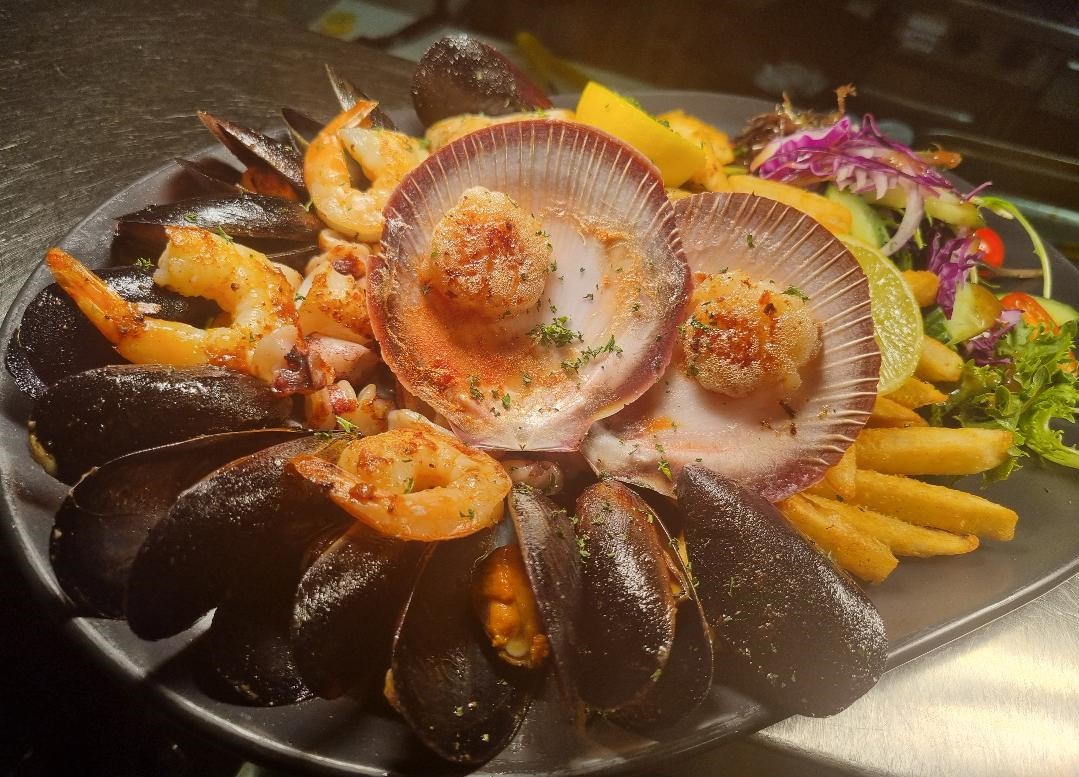 The Strand Byford - Lakeside Restaurant &amp; Café | Byford WA