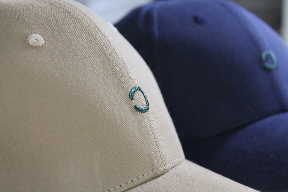 Costane - | NOUVELLES CASQUETTES | ☀️ • Voici 2 nouveaux... | Facebook