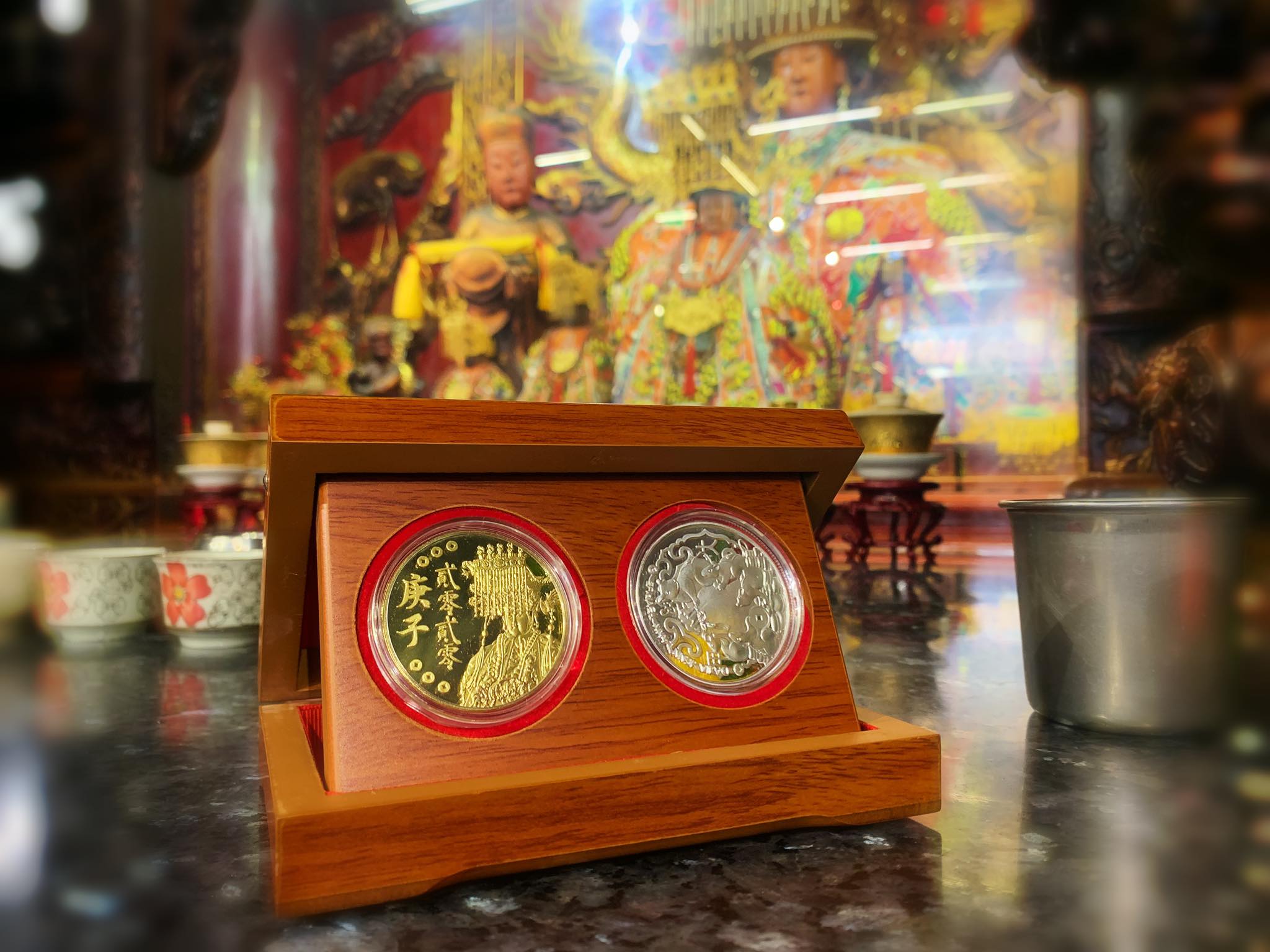 大甲鎮瀾宮 歲次庚子 金鼠招財 大甲媽金銀招財錢母搶先曝光 快按讚分享 Facebook