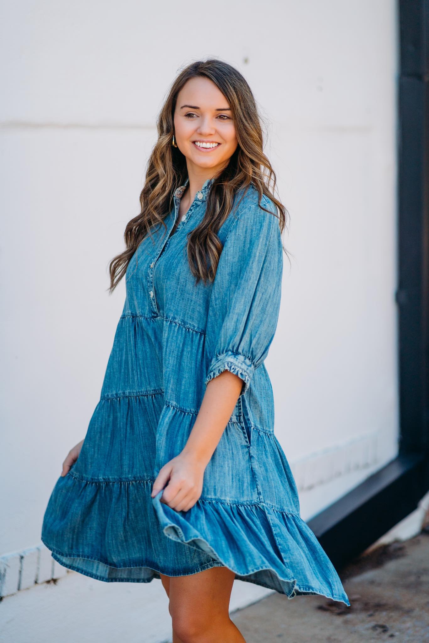 uncle frank denim dress Twirling into Spring in the cutest new from Frank! If you've been in the store lately—you know denim is hot right now!🔥 ✨Uncle • $146 • M,L✨ ⬇️⬇️⬇️⬇️⬇️⬇️⬇️⬇️⬇️⬇️⬇️⬇️⬇️⬇️⬇️ Size:X-large - tall Nightfall Family Dress Code For Shift dress Machine wash cold with