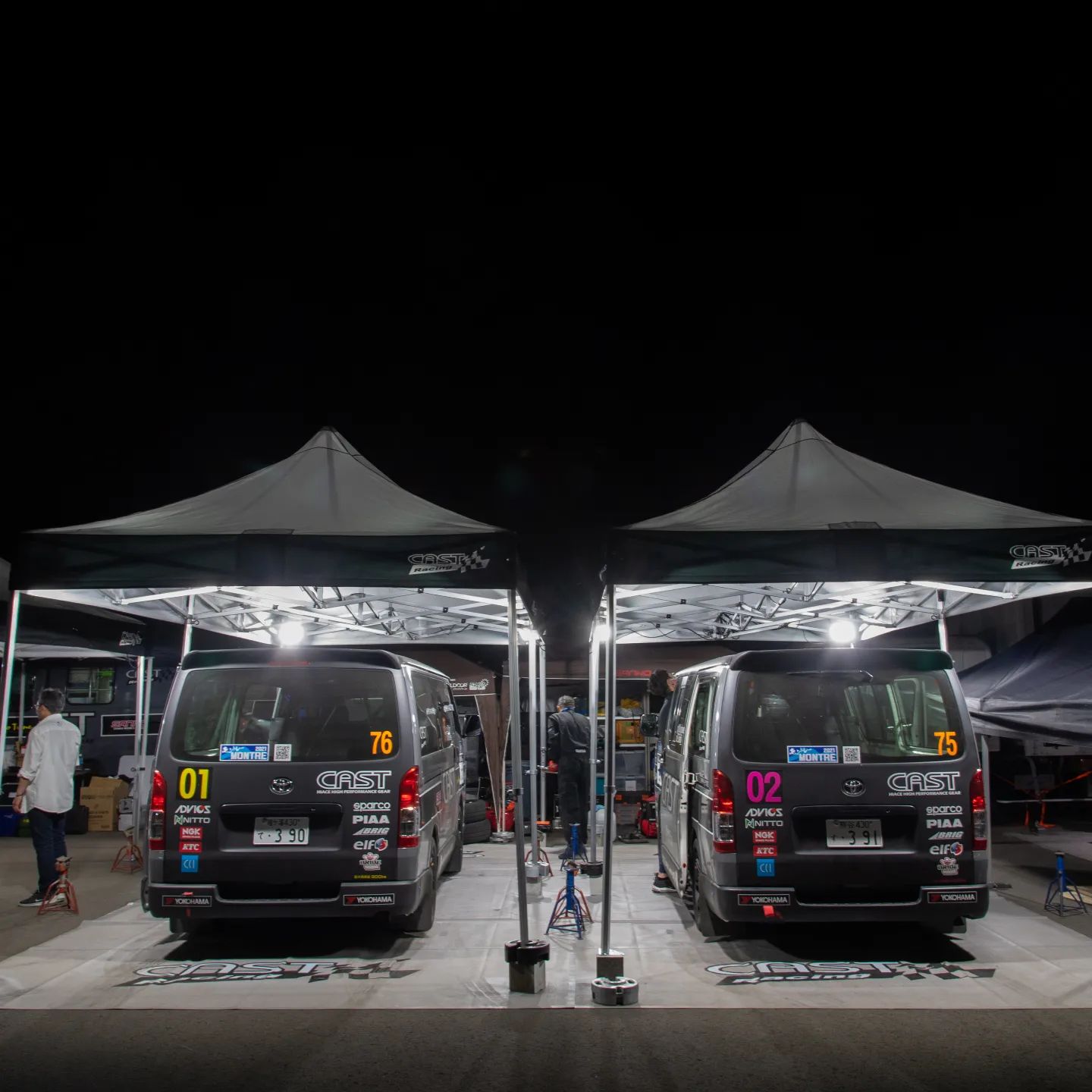 CAST By MT+ - . MONTRE 2021 CAST Racing #HIACE #ハイエース... | Facebook