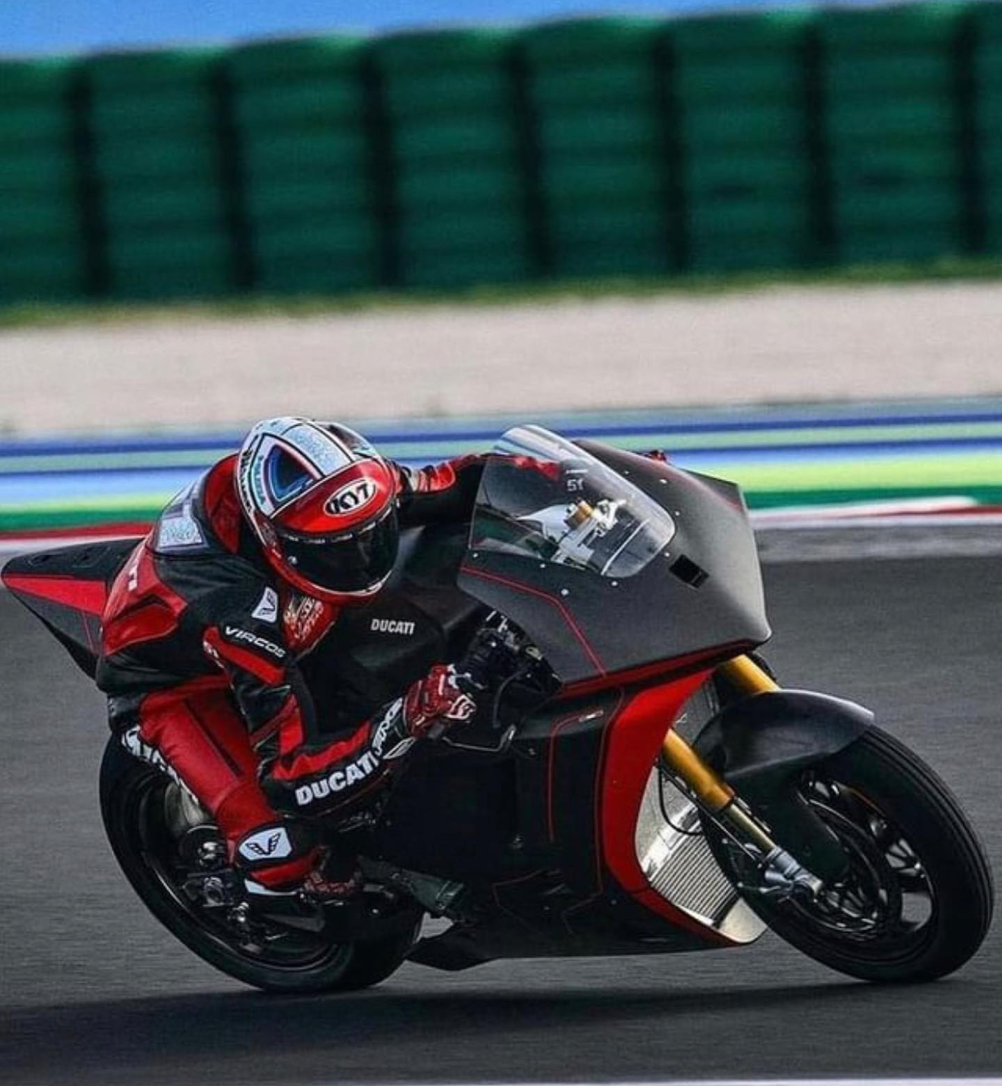 Manell Motor - 🔴 Presentada en pista la nueva #MotoE de... | Facebook