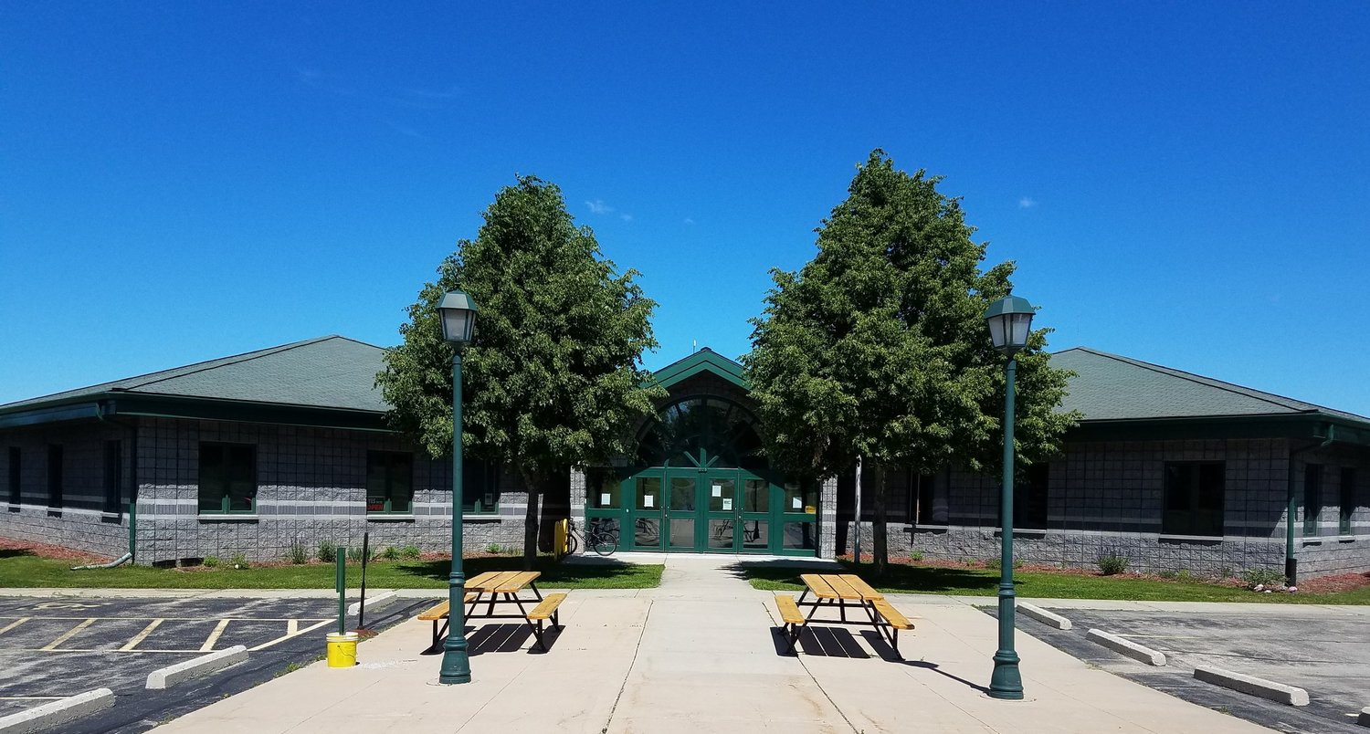 Iron Ridge Inn Restaurant... - Iron Ridge Inn Restaurant