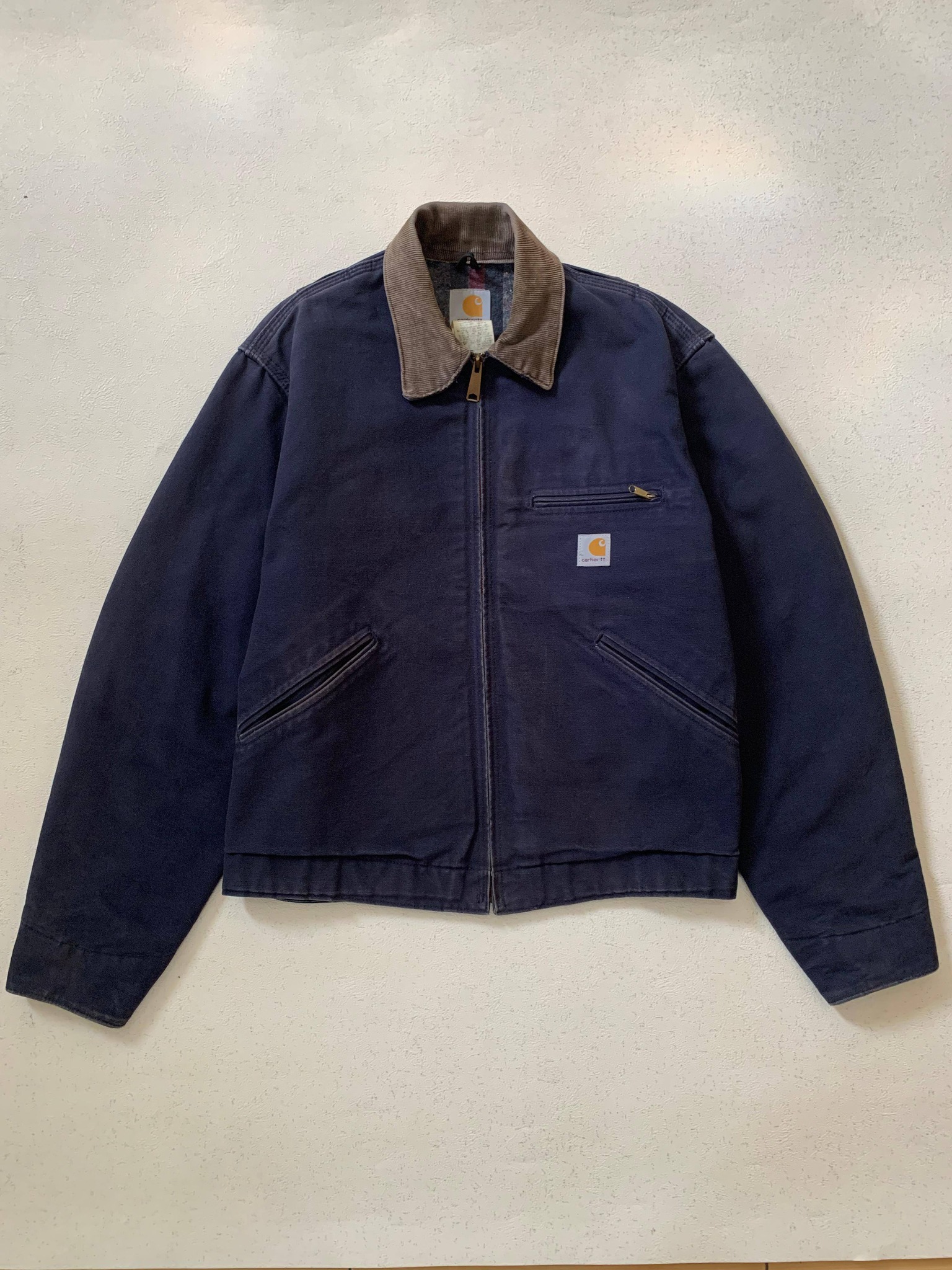 Carhartt Detroit Jacket Dark Navy (J01-DNY) Size on tag 38 (medium 
