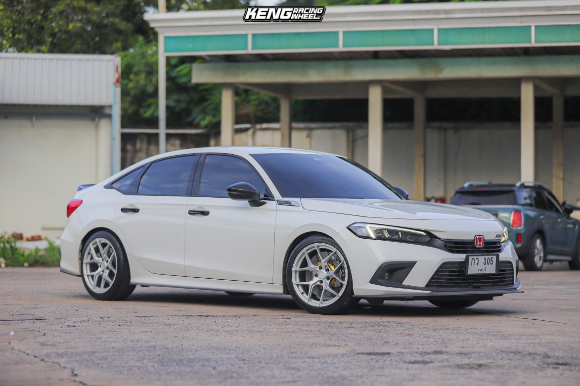 CivicFE สายคลีน หล่อจัดเลยครับ ล้อ> G-Forged GF01 สี Blush silver 18
