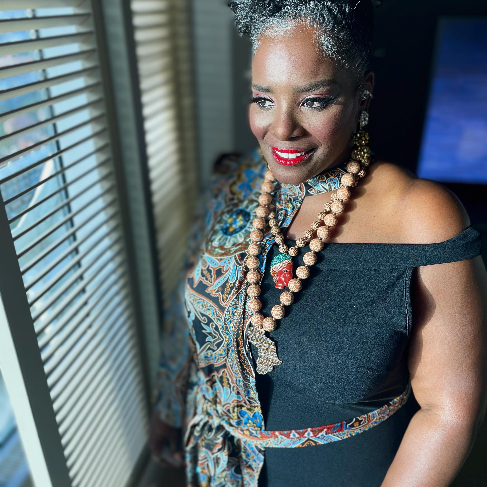 Dr. Larinda J. King