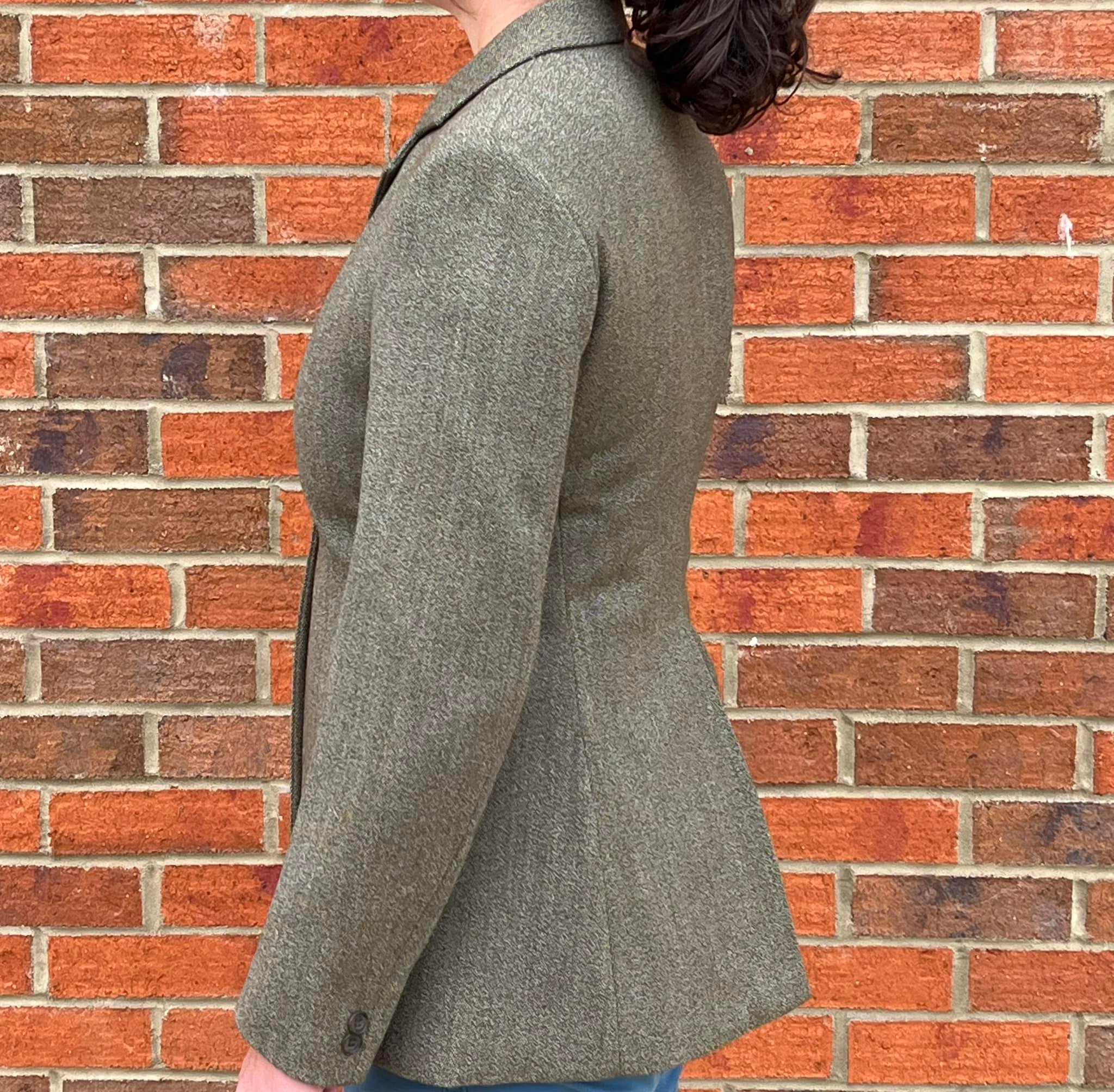 Mears Keepers Tweed 38” fine wool hacking jacket in excellent 