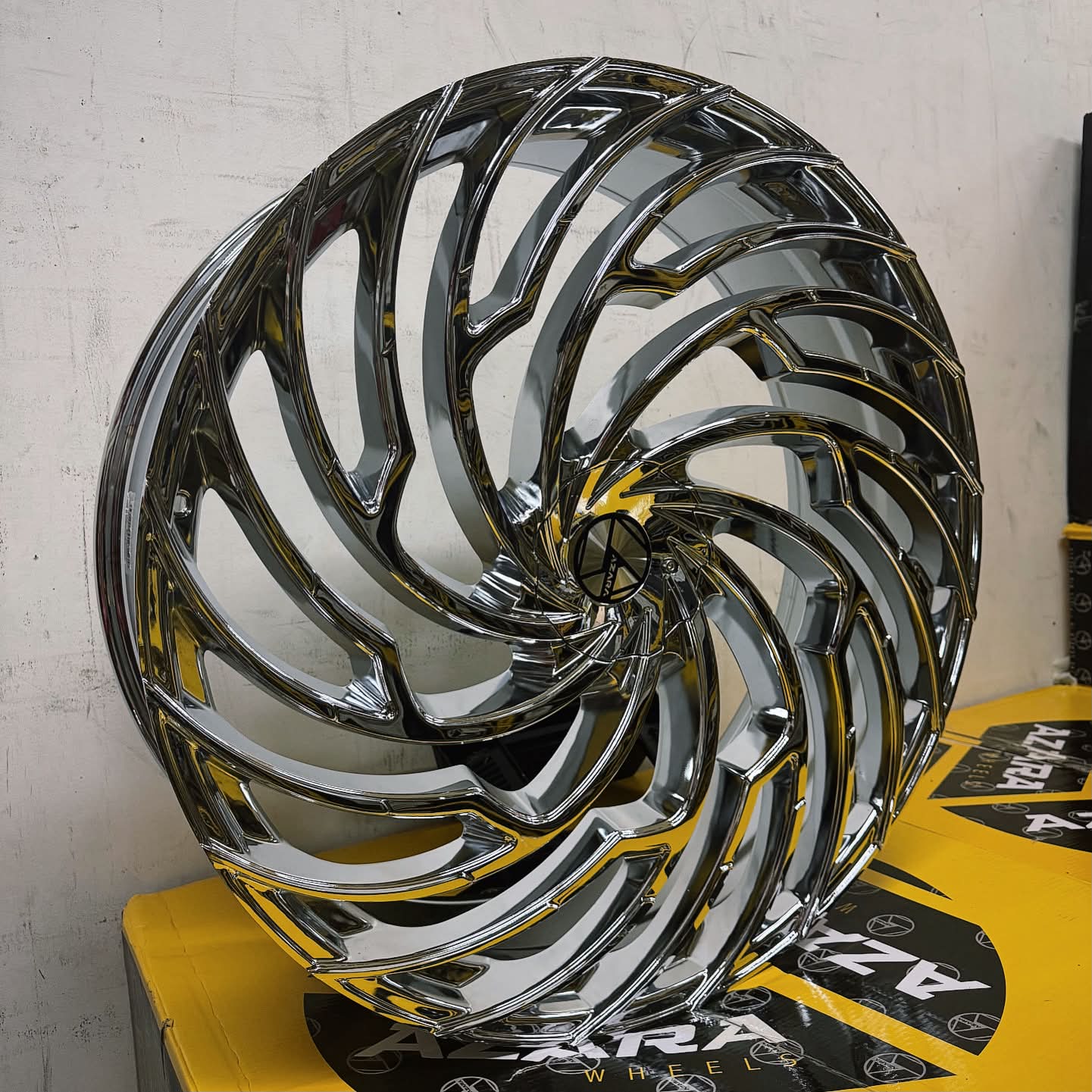 30” Chrome Azara Wheels in Stock 🥶Call Us Now For Your Next Set