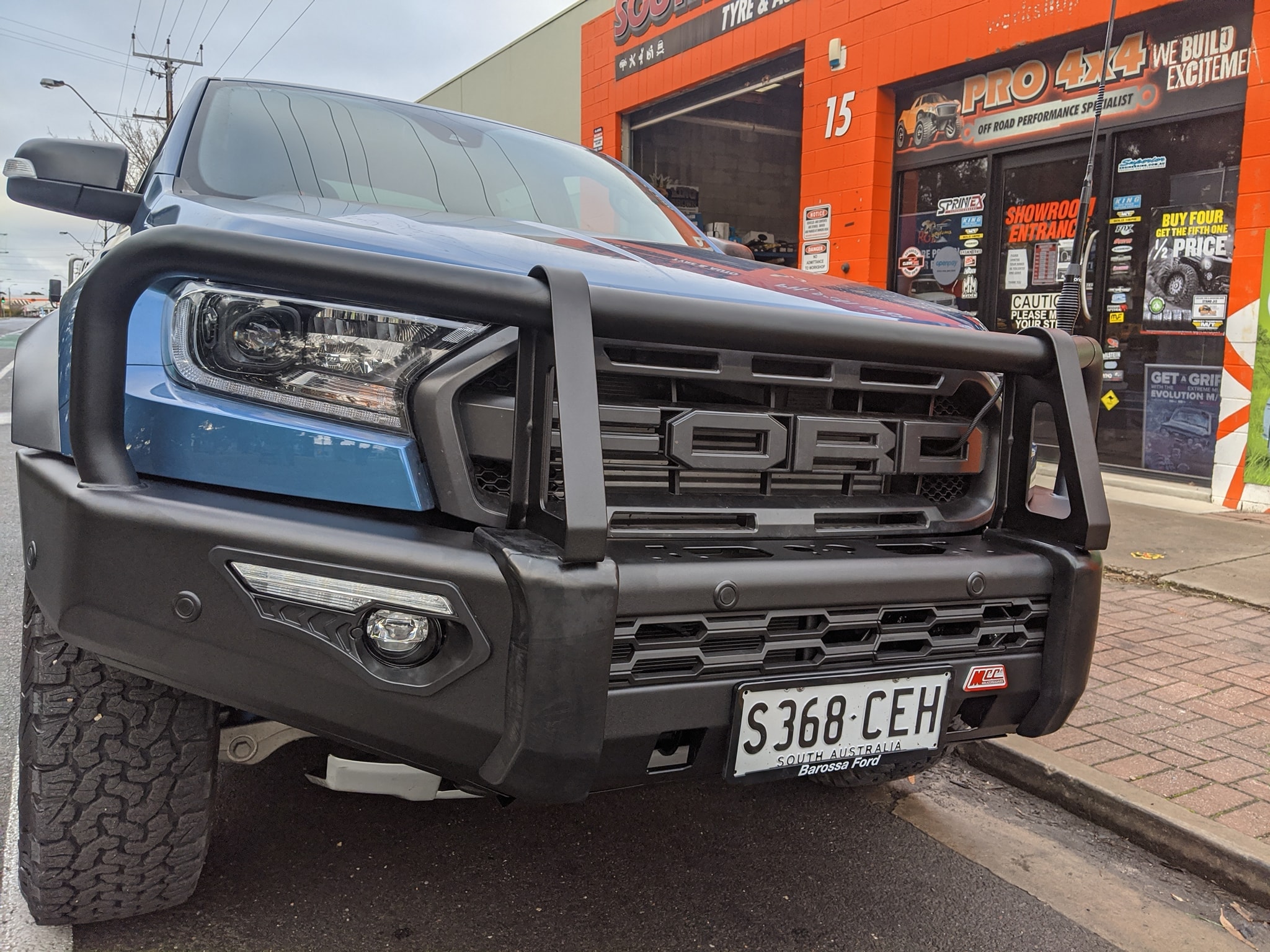 PRO4x4 - New Ford Ranger Raptor fitted with MCC 4x4...