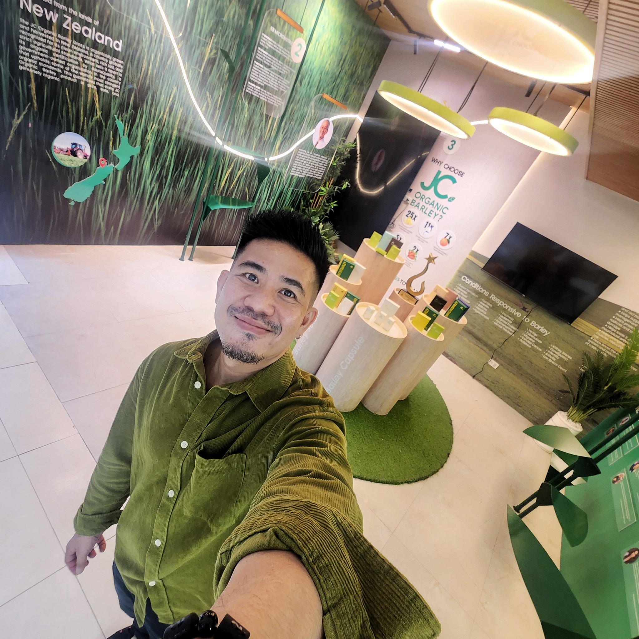 Another #SiomaiKing food cart owner in my team! 👏🎉 🎈Bryan Sumalabe ...