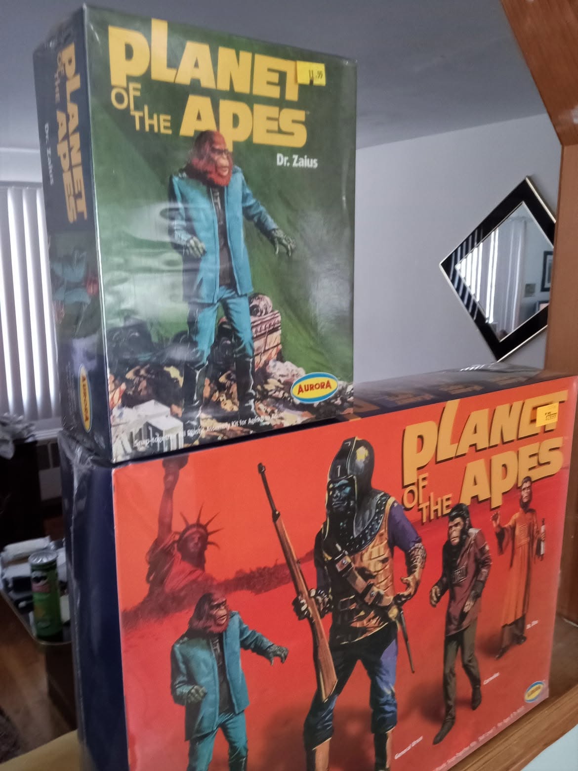 Planet of the Apes Limited Edition 4-Pack model kit by Playing