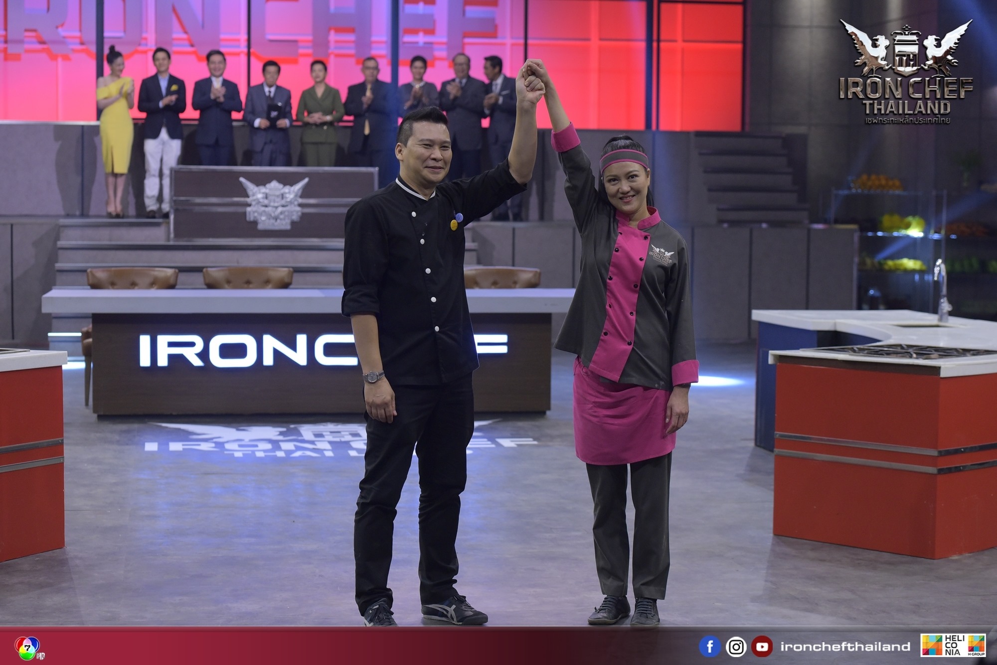 IRON CHEF Thailand - และผลการประลองฝีมือการทำอาหารใน Kitchen Stadium ...
