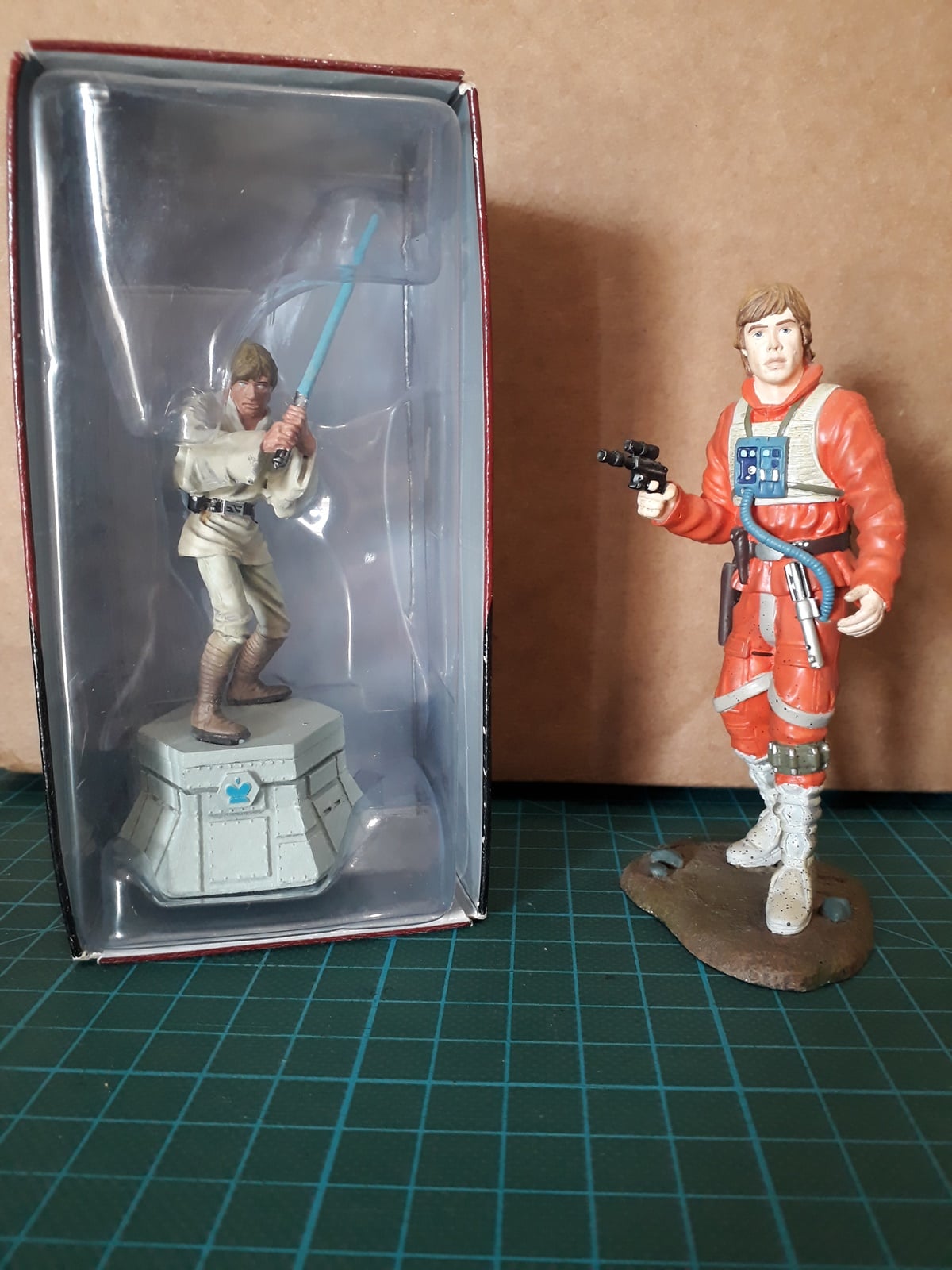Figurine Star Wars The Vintage Collection – Luke Skywalker 9,5 Cm (Épisode IV) – Avec Sabre Laser Et Accessoires